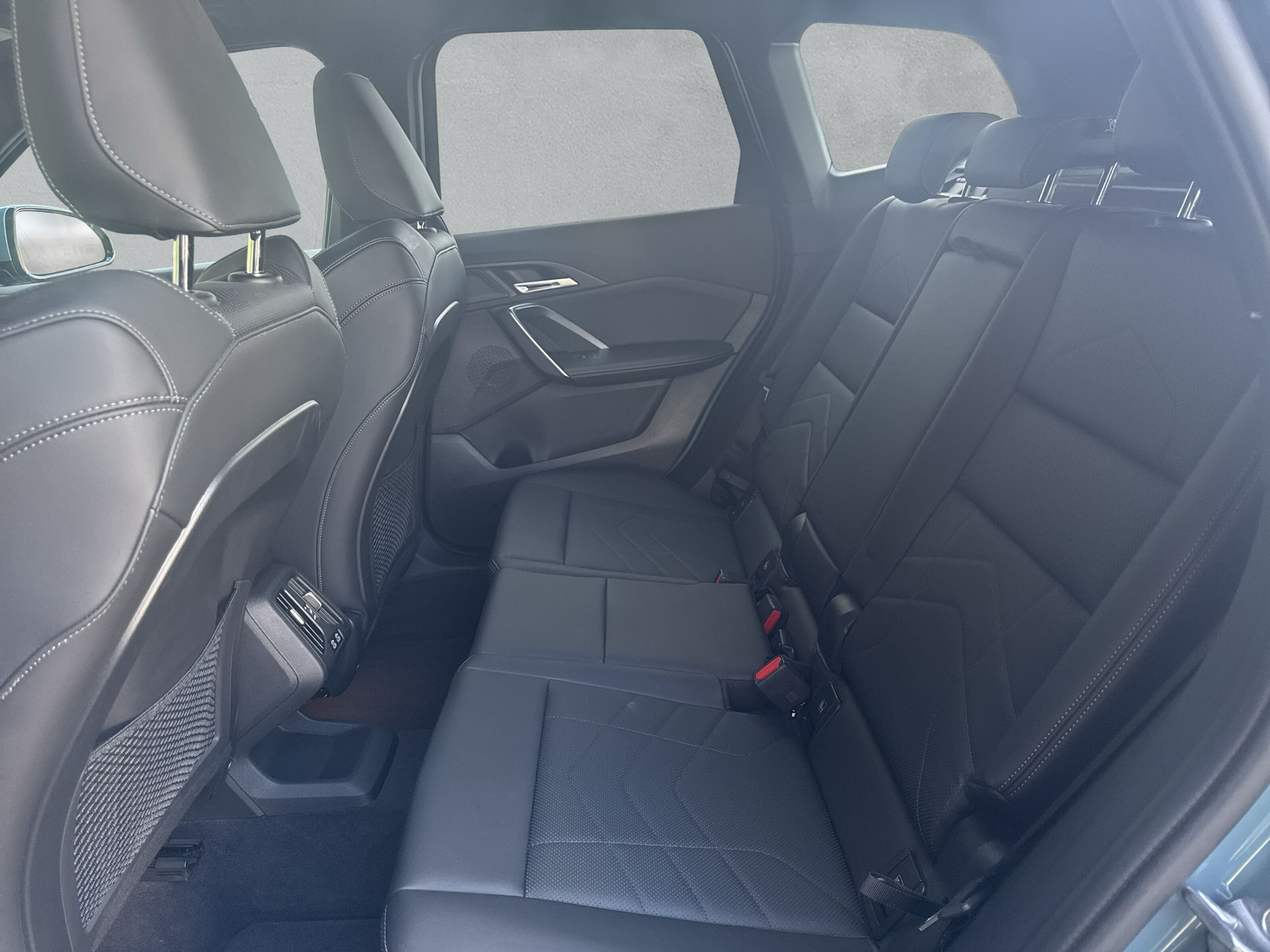 BMW X1 xDrive 20d 48V M Sport-image-11