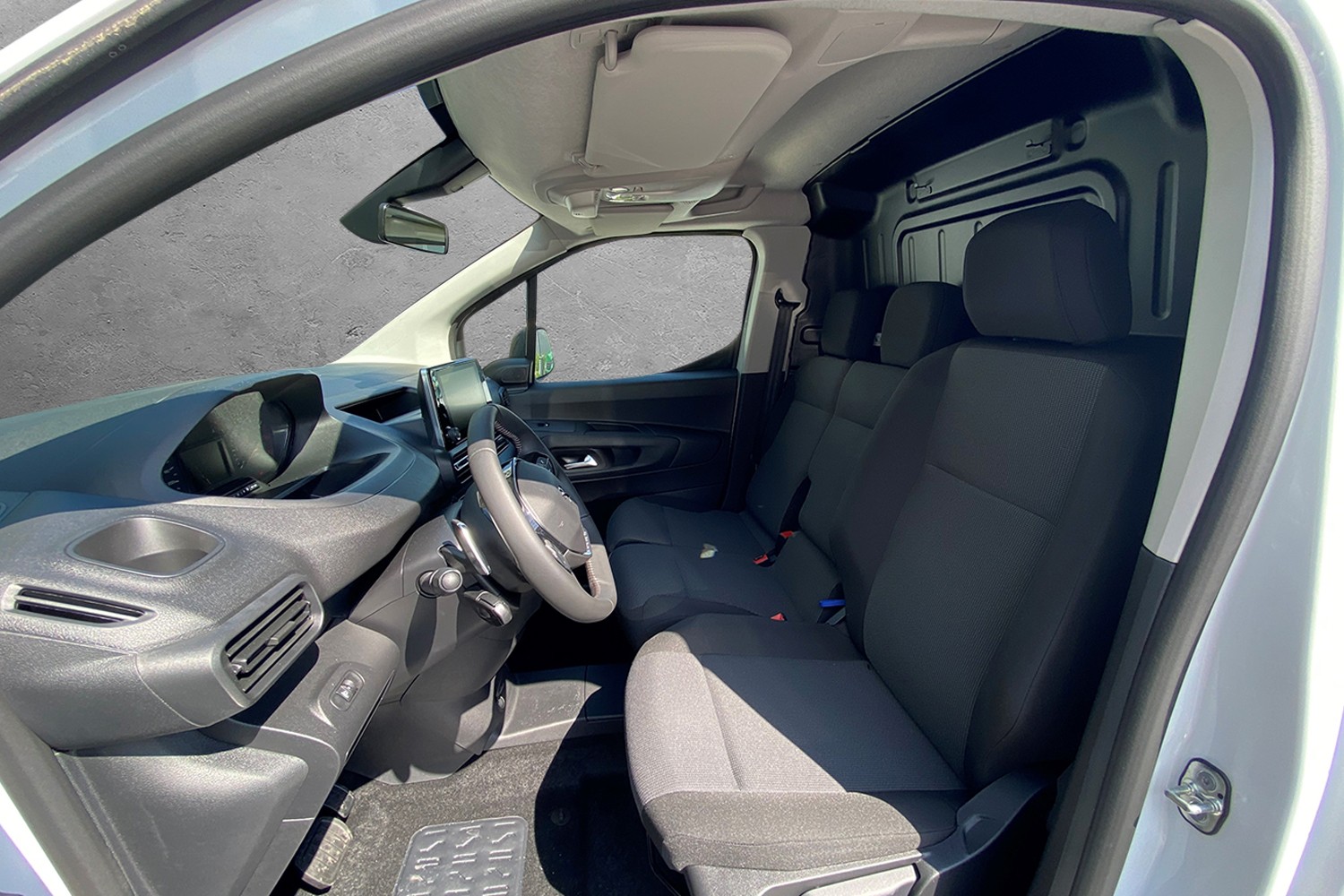PEUGEOT Partner 1.5 Blue HDi s/s Premium Standard 1000kg EAT8-image-4