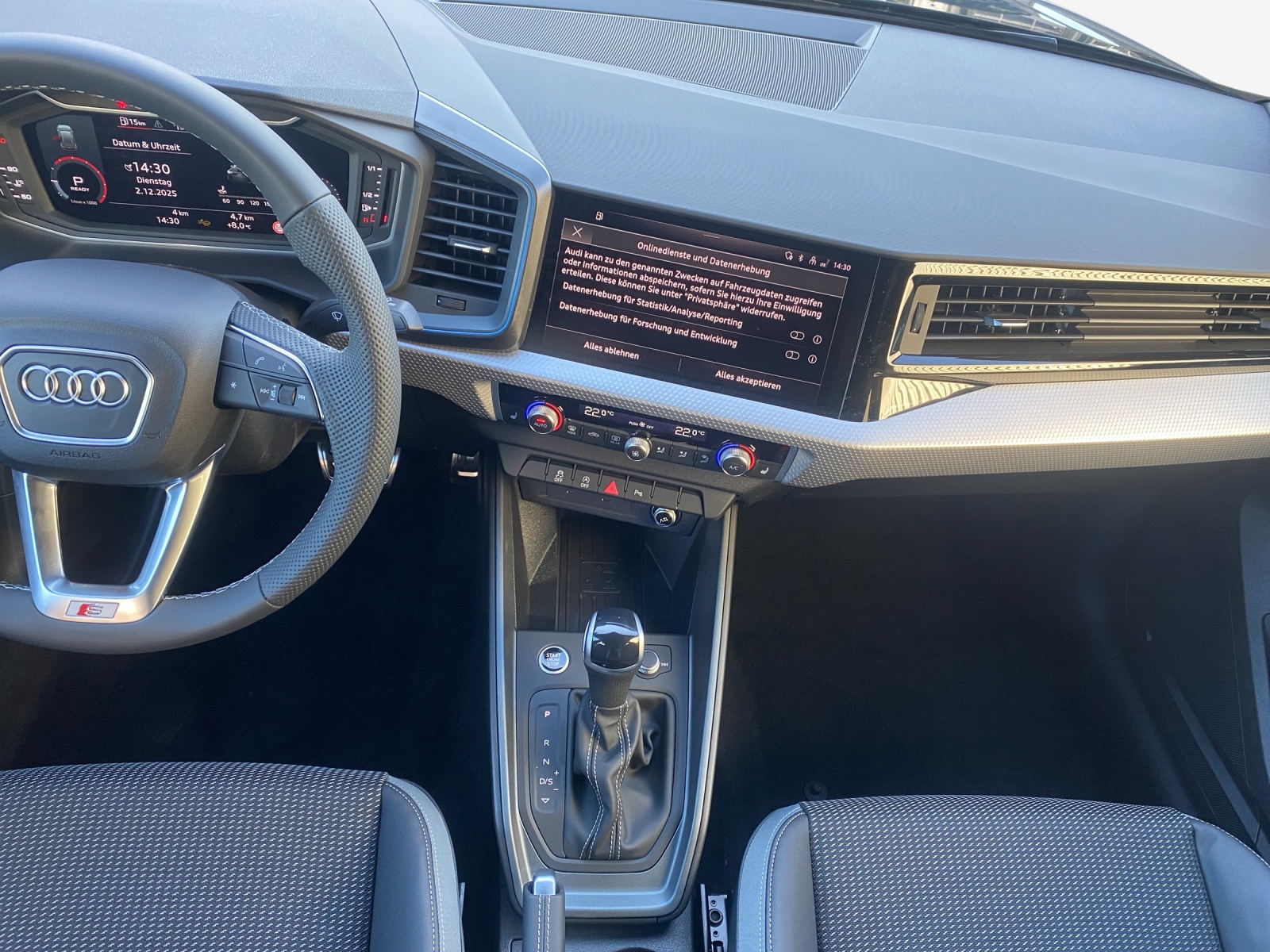 AUDI A1 Sportback 30 TFSI S Line S-tronic-image-9