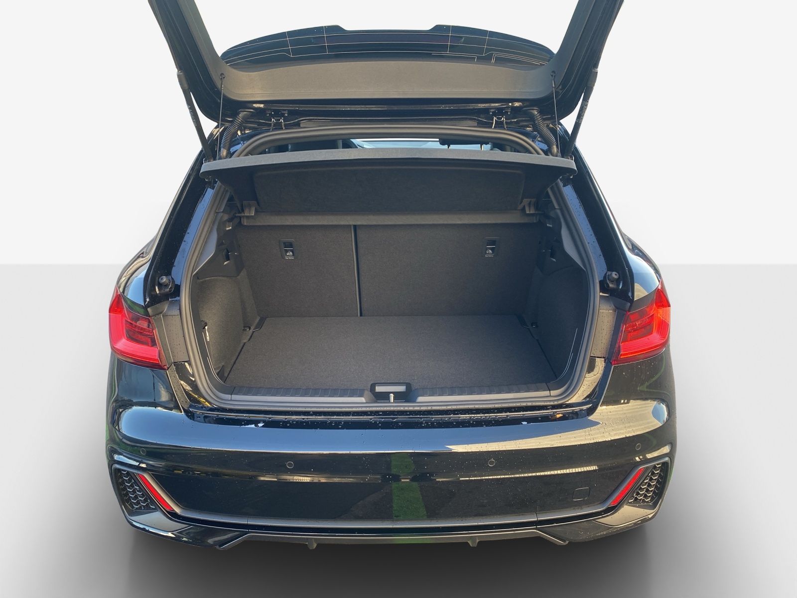 AUDI A1 Sportback 30 TFSI S Line S-tronic-image-12
