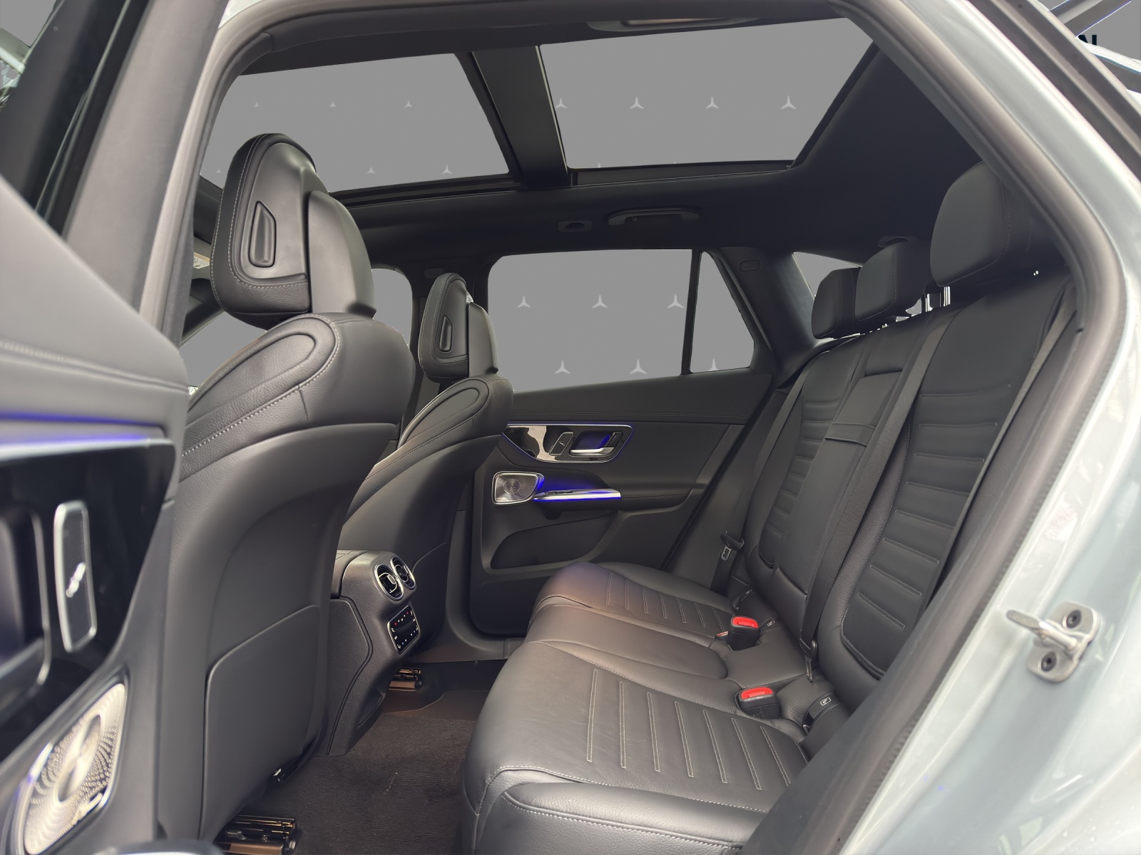 MERCEDES-BENZ GLC 220 d 4Matic 9G-Tronic-image-15
