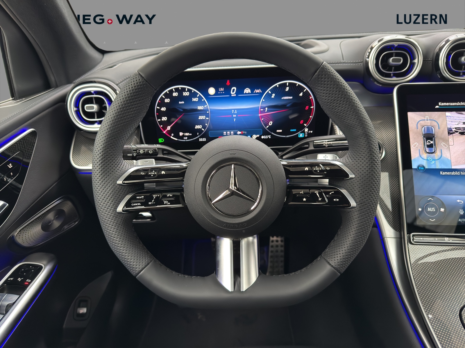 MERCEDES-BENZ GLC 220 d 4Matic 9G-Tronic-image-11