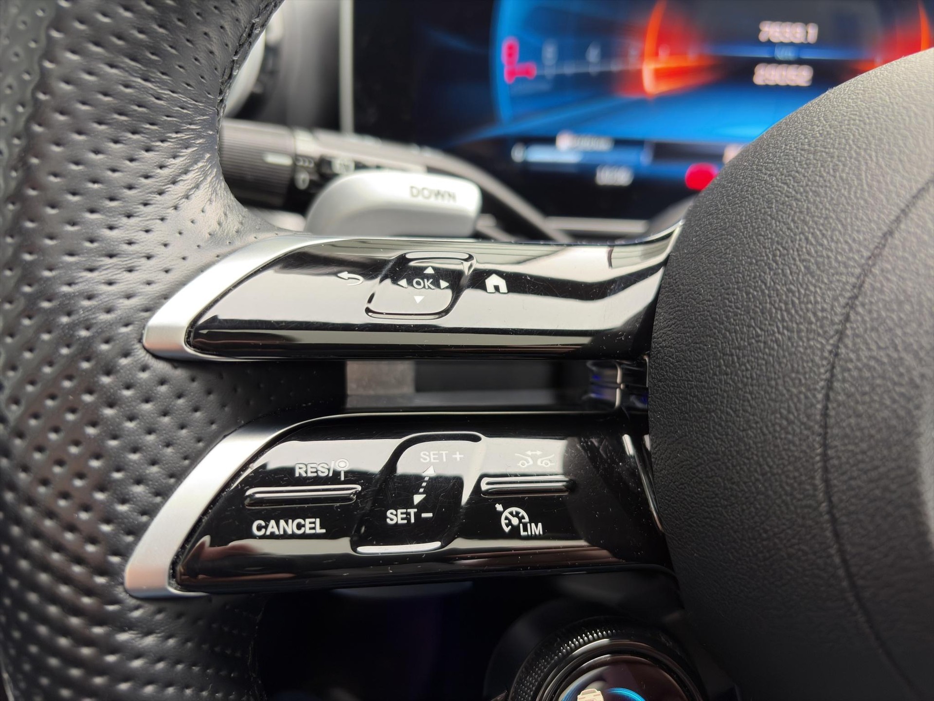 MERCEDES-BENZ C 43 AMG 4matic Kombi-image-10
