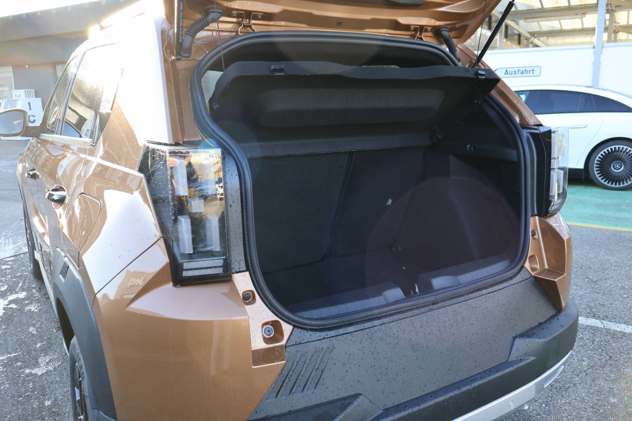 FIAT Grande Panda 1.2 Hybrid Icon-image-5