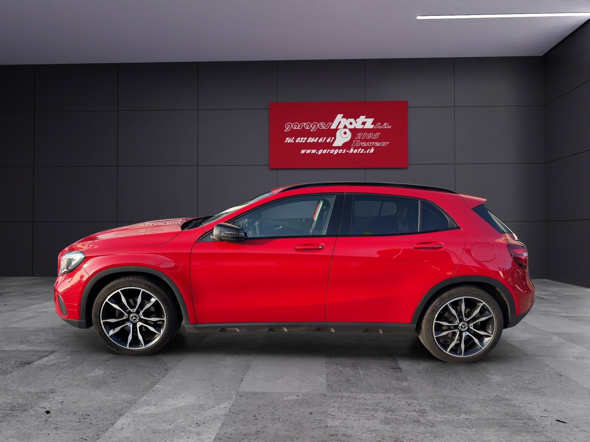MERCEDES-BENZ GLA 200 Night Star-image-2