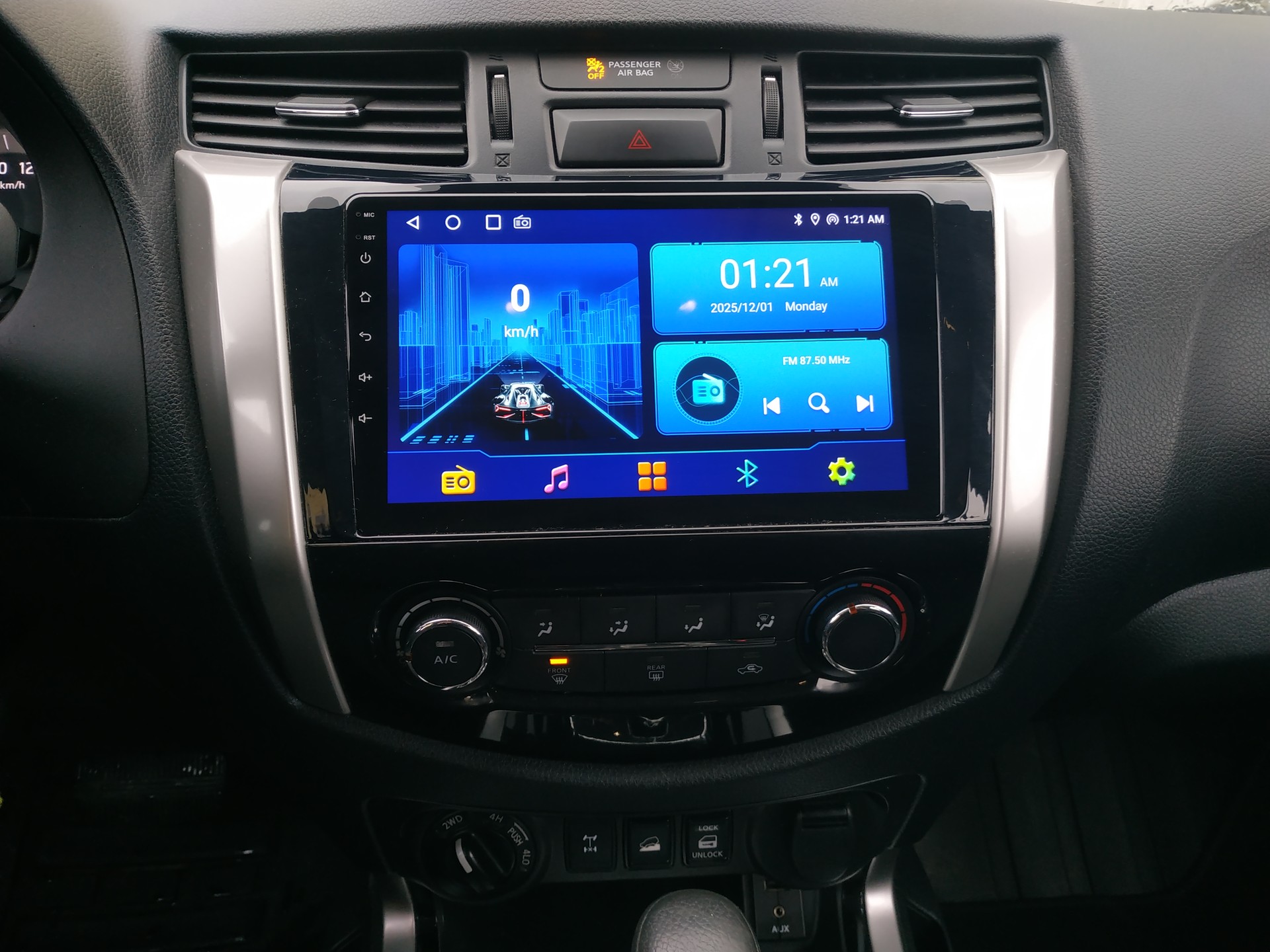 NISSAN Navara Double Cab Acenta 2.3 dCi 4WD Automat-image-15