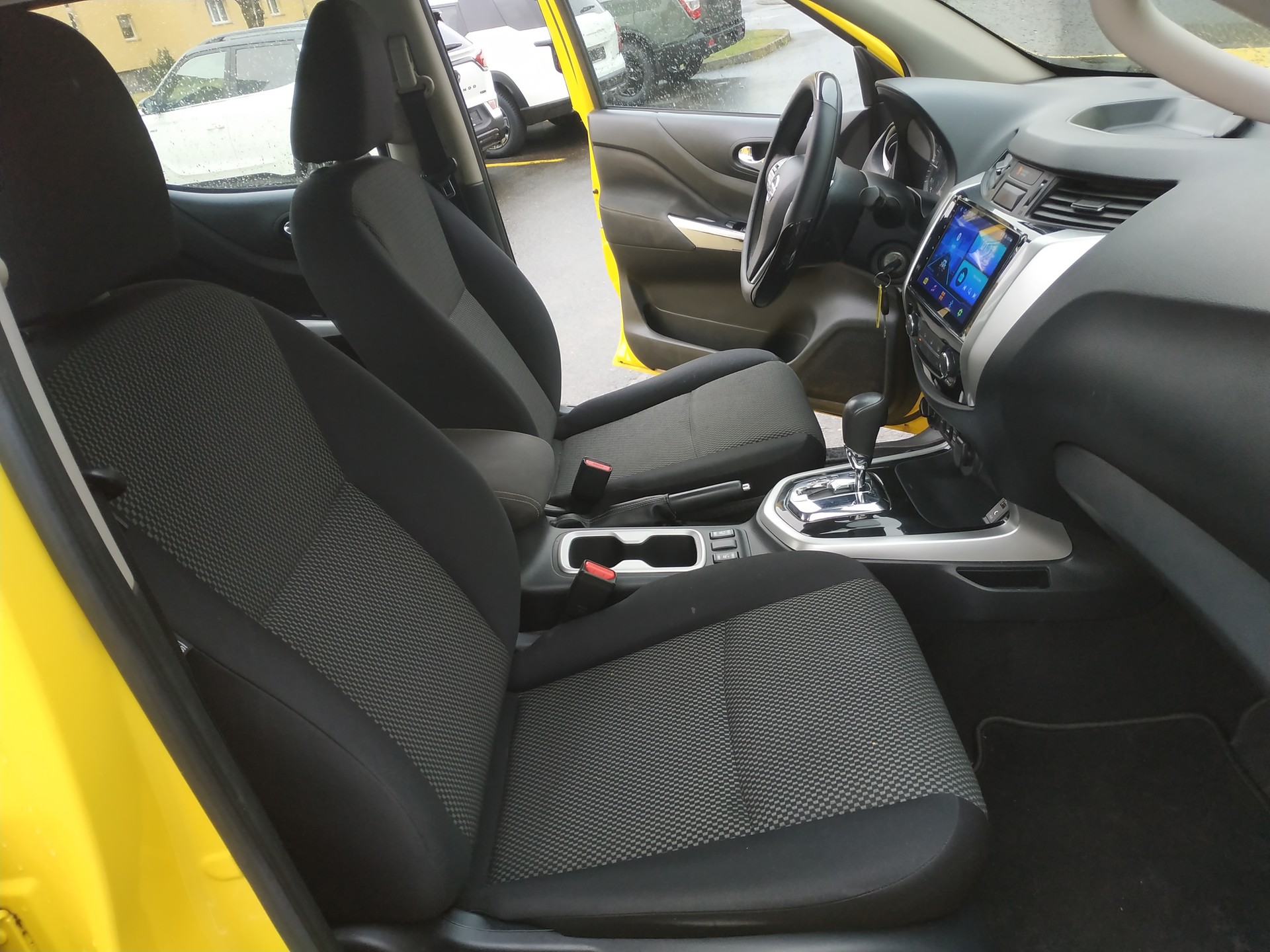 NISSAN Navara Double Cab Acenta 2.3 dCi 4WD Automat-image-13