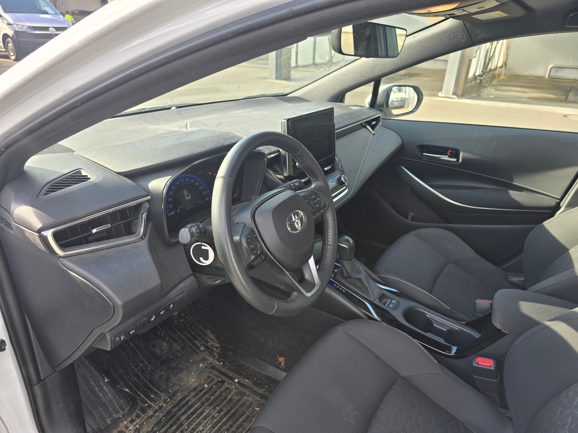 TOYOTA Corolla Touring Sports 1.8 HSD Comfort e-CVT*Unfallfahrzeug-image-6