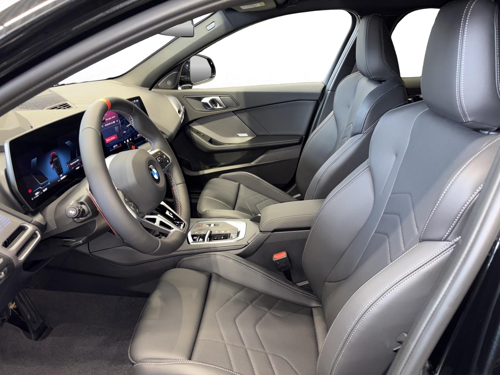 BMW M135i xDrive-image-9