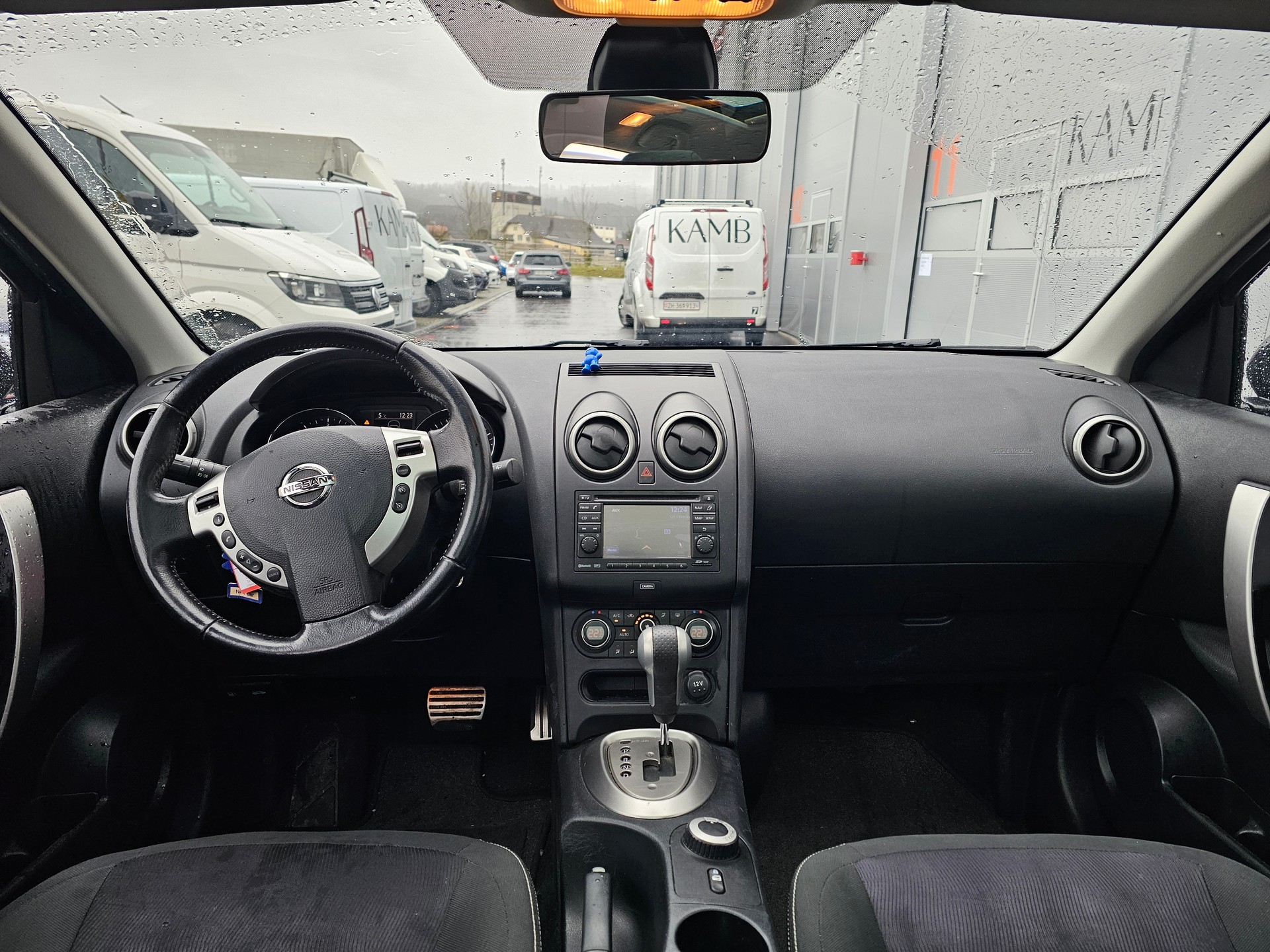 NISSAN Qashqai +2 2.0 dCi 4WD 360 Automatic-image-7