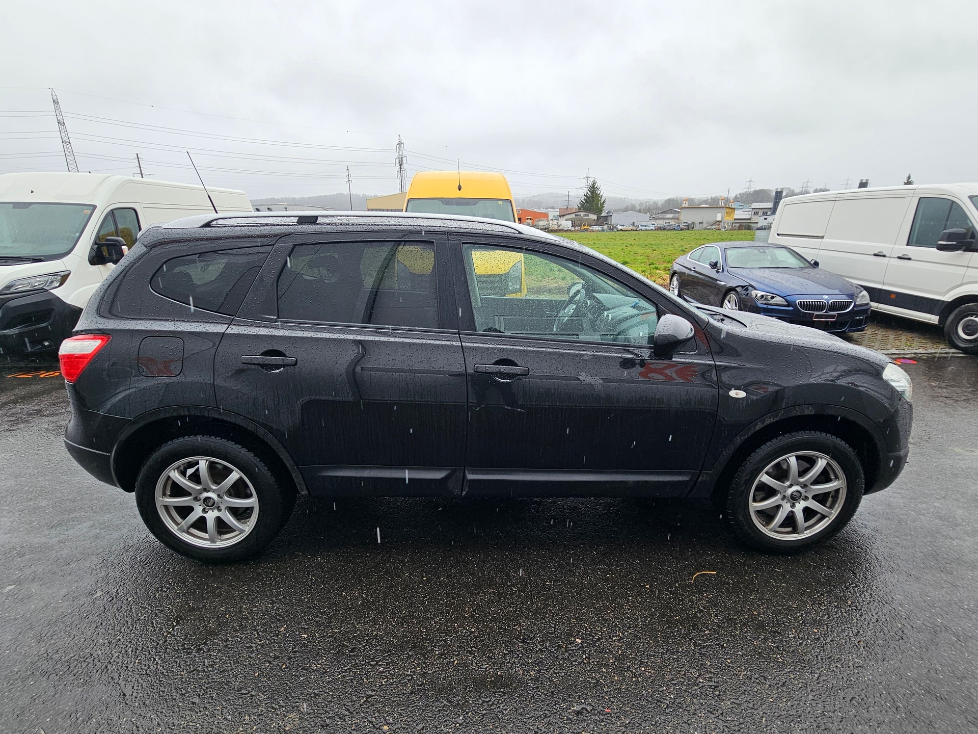 NISSAN Qashqai +2 2.0 dCi 4WD 360 Automatic-image-4