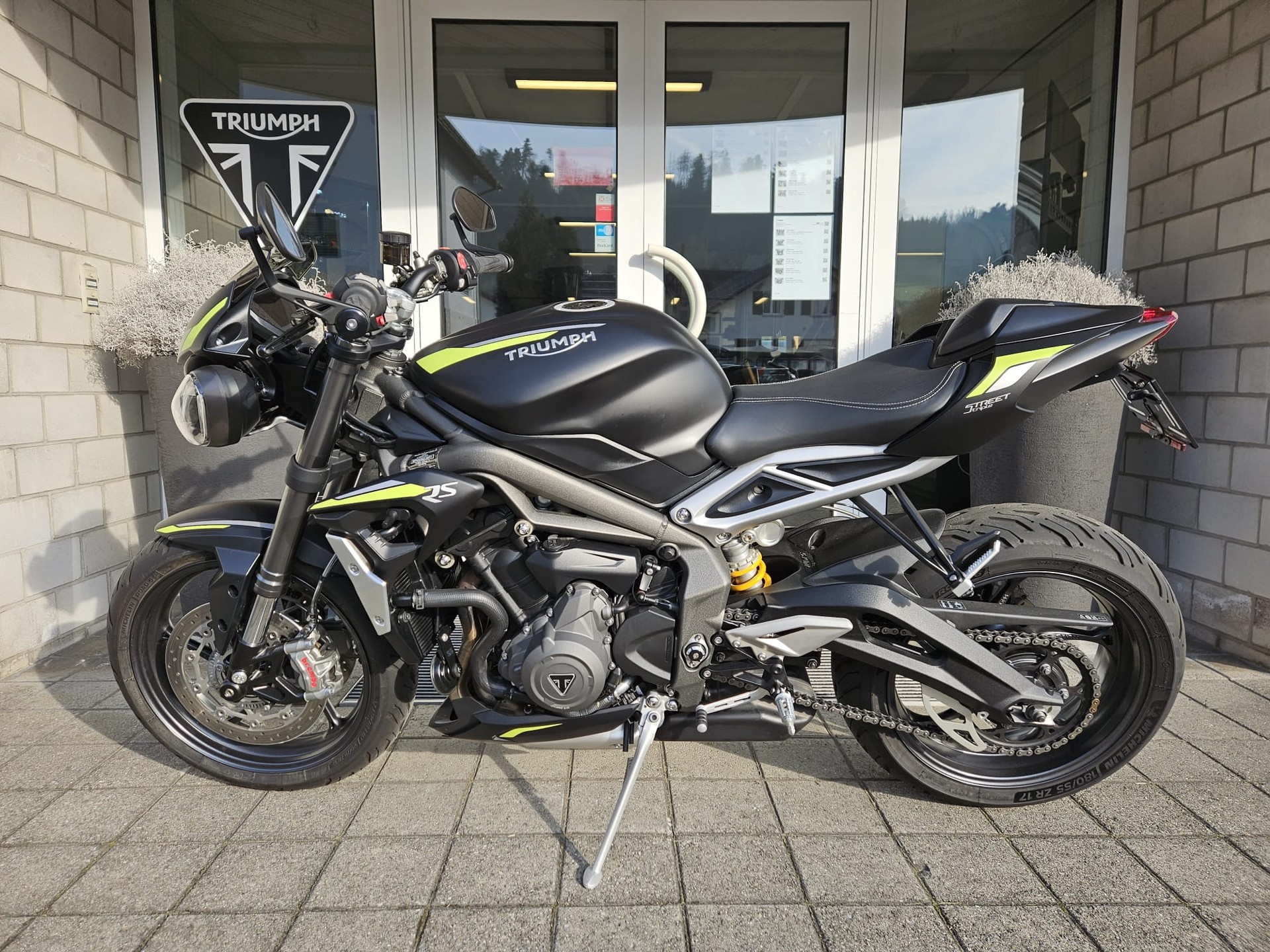 TRIUMPH Street Triple RS 765 ABS-image-4