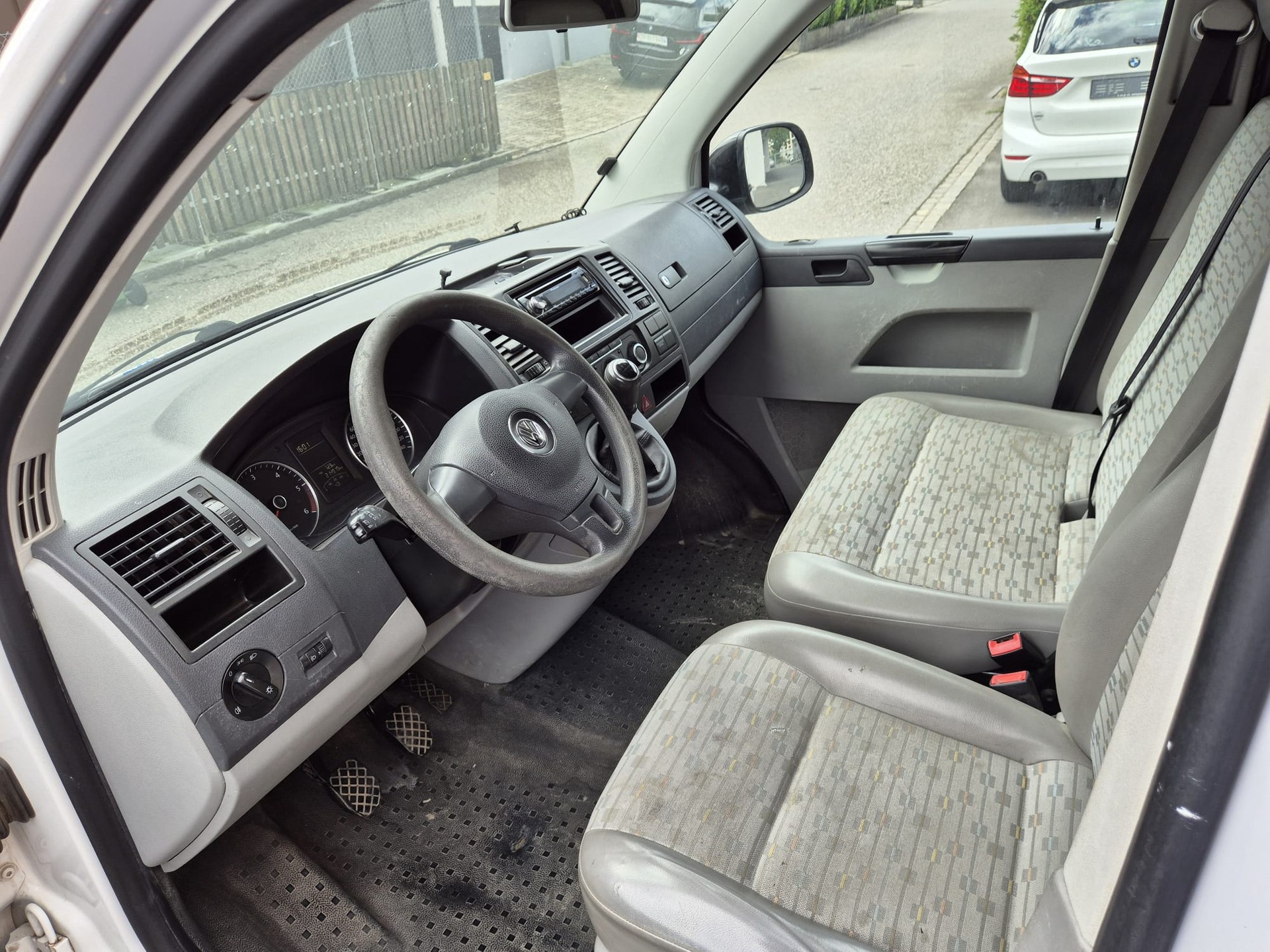 VW T5 2.0 Bi-TDI 4Motion-image-3