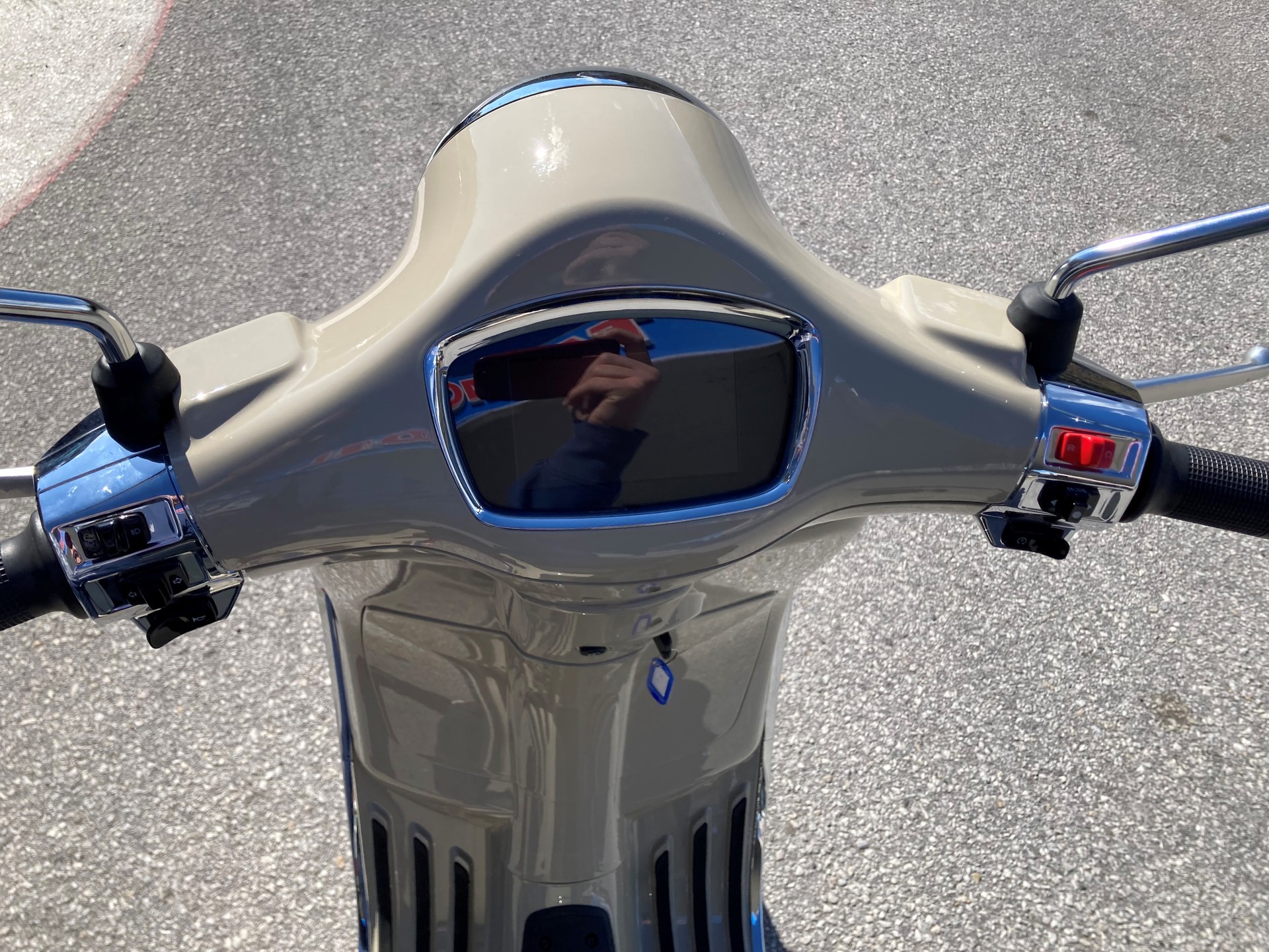 PIAGGIO Vespa 125 Primavera ABS-image-6