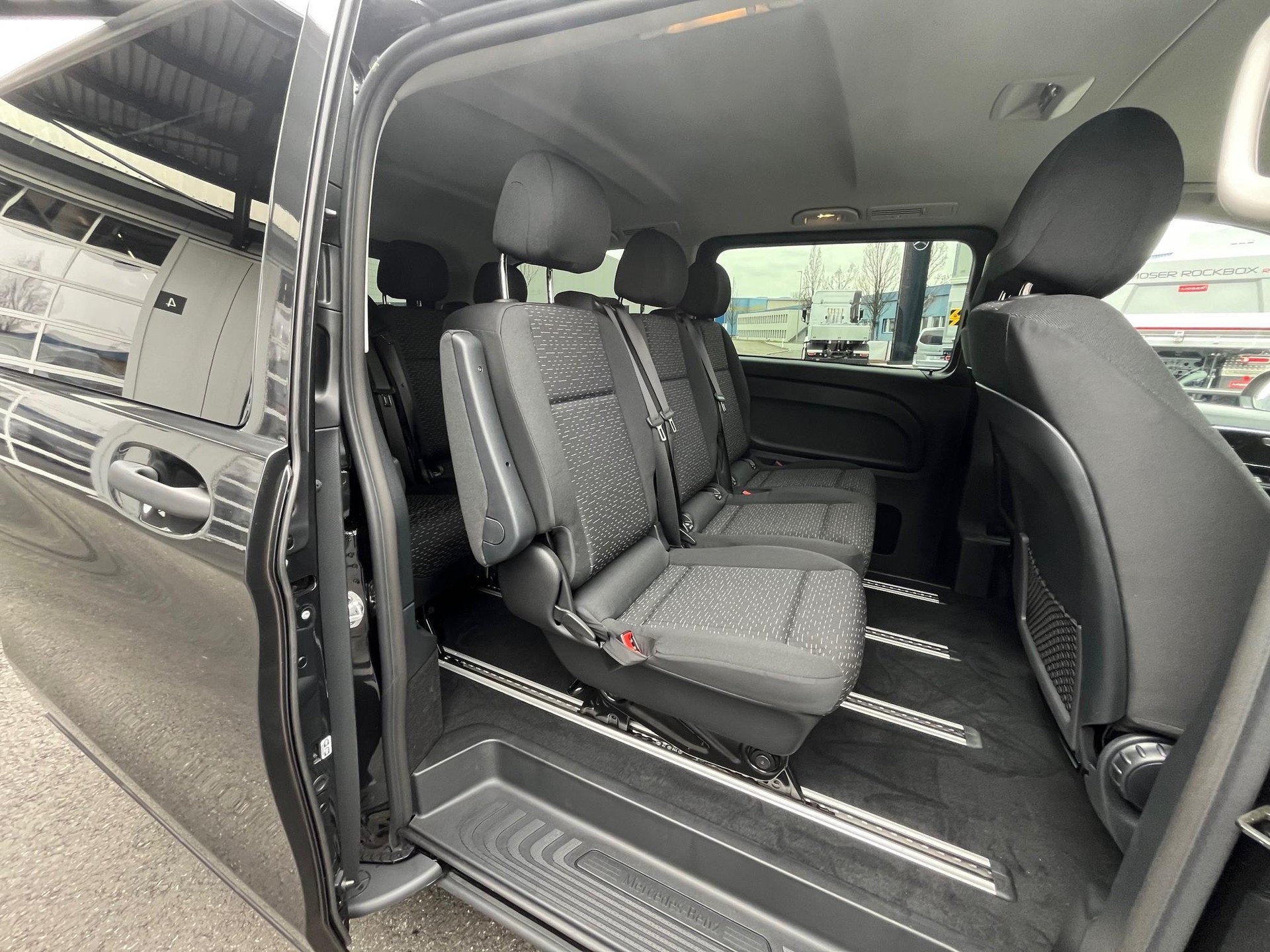 MERCEDES-BENZ Vito 116 Kombi L 2.0 CDI Select Family-image-5