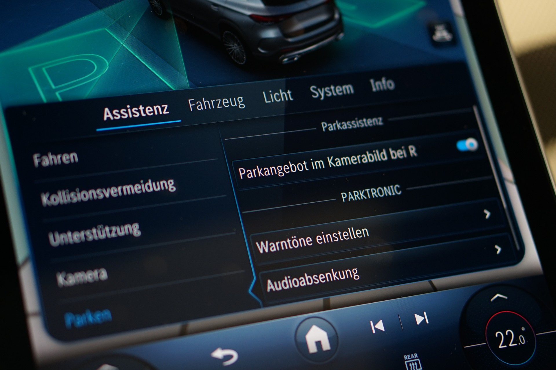 MERCEDES-BENZ GLC 200 4Matic 9G-Tronic AMG Line *AHK* *Panorama* *Assistenzpaket*-image-25
