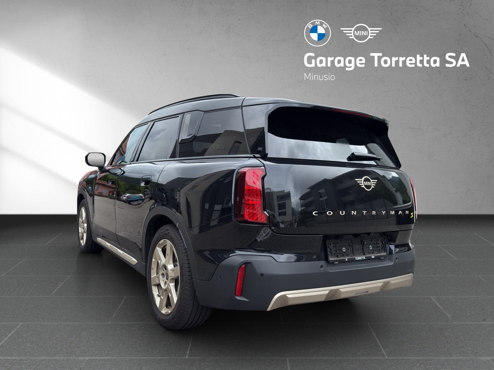 MINI Countryman SE ALL 4-image-2