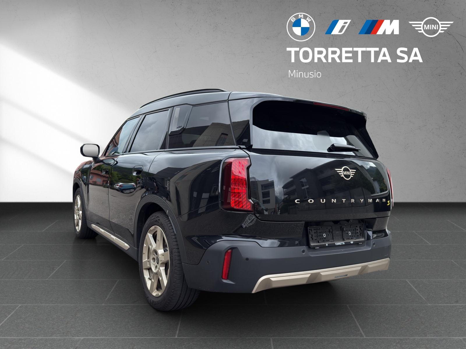 MINI Countryman SE ALL 4-image-2