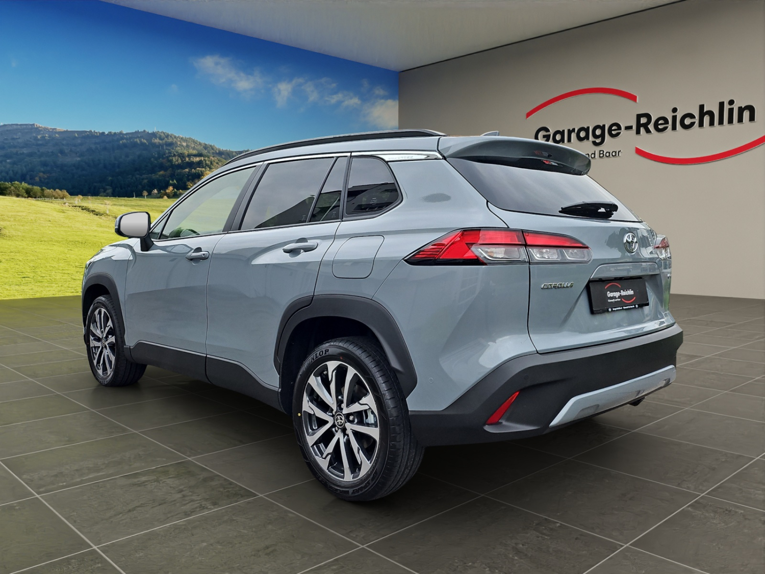 TOYOTA Corolla Cross 2.0 HSD Premium AWD-i-image-2