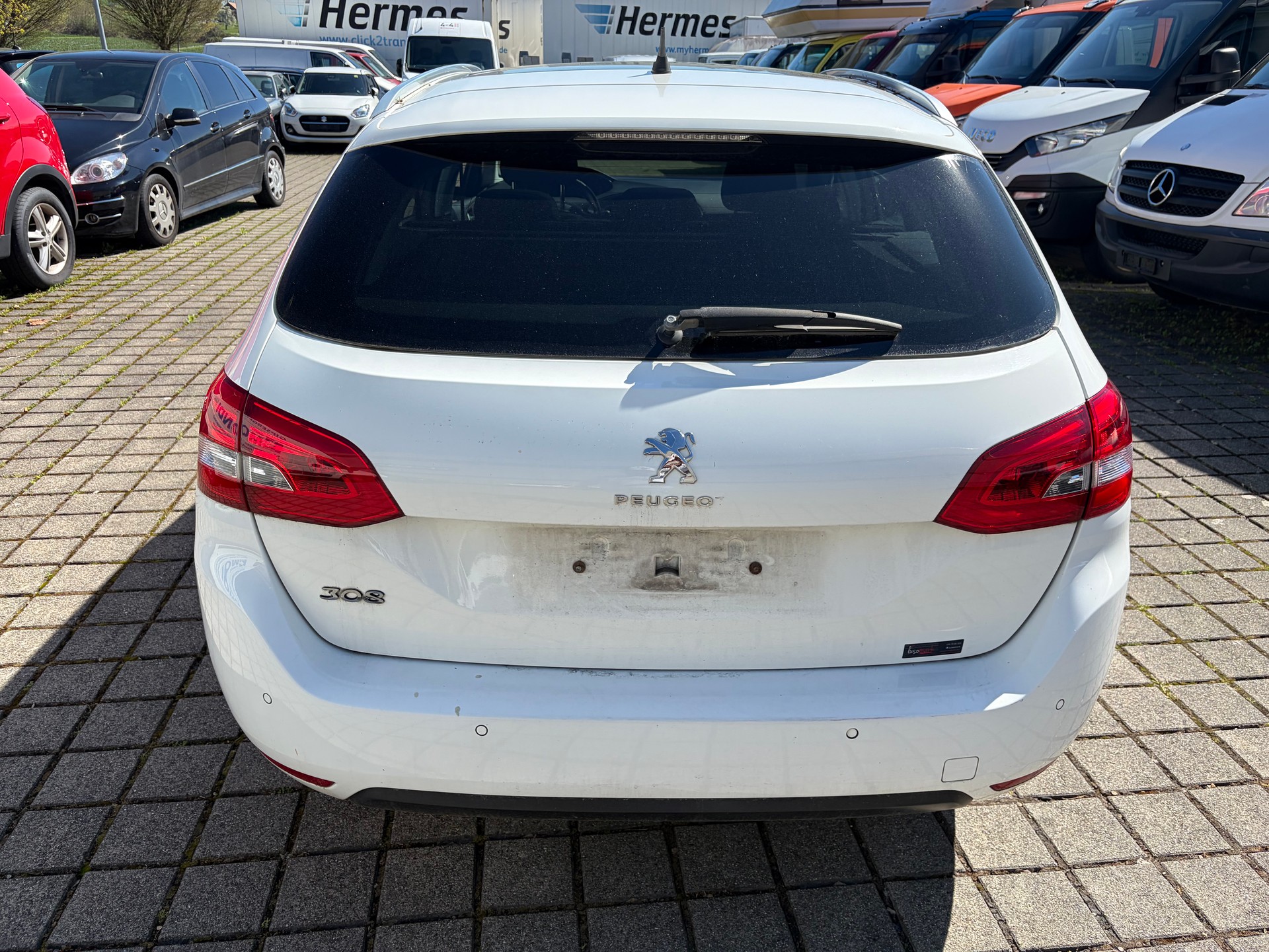 PEUGEOT 308 1.6 BlueHDI Active Automatic-image-5