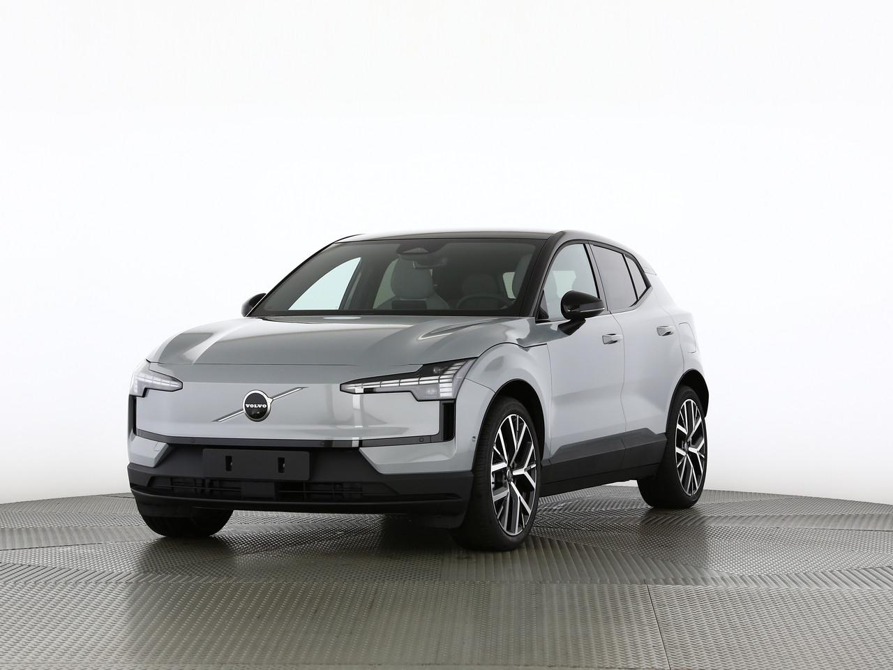 VOLVO EX30 E60 Twin Ultra Performance AWD-image-0