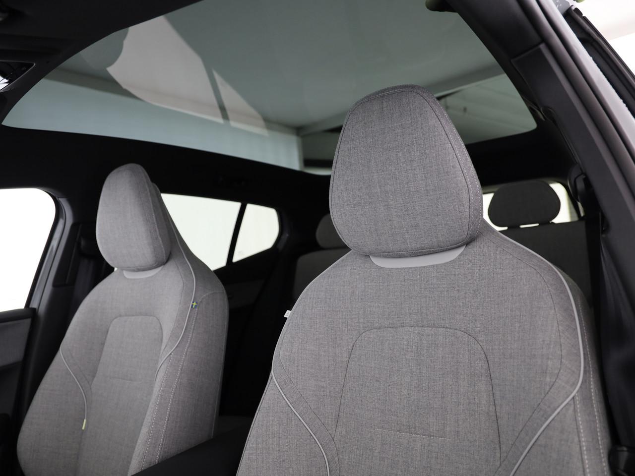 VOLVO EX30 E60 Twin Ultra Performance AWD-image-9