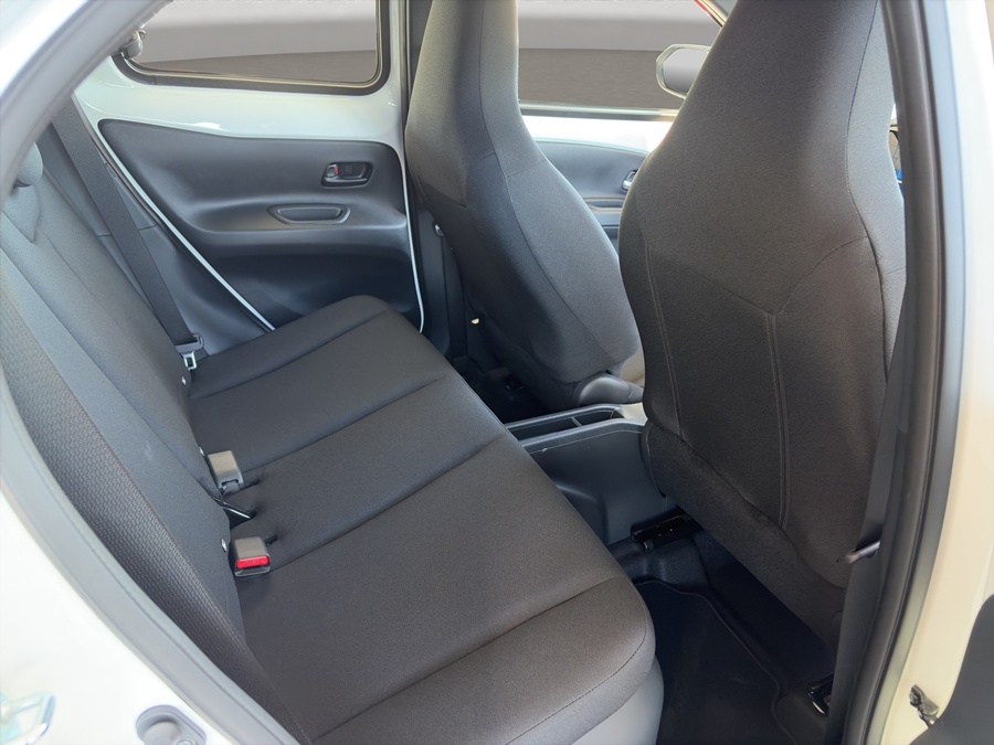 TOYOTA Aygo X 1.5 Comfort e-CVT-image-7