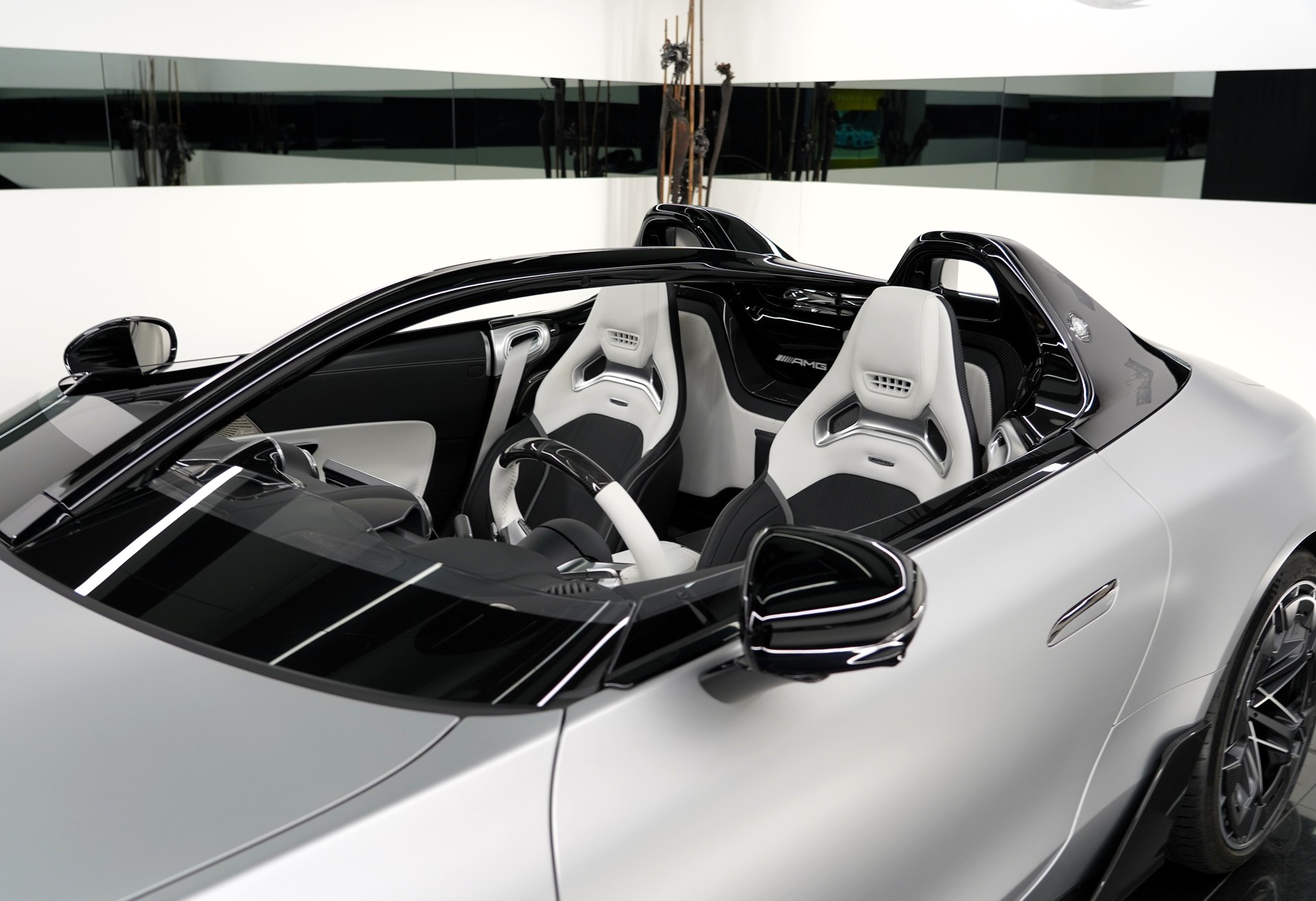 MERCEDES-BENZ Pure Speed-image-6