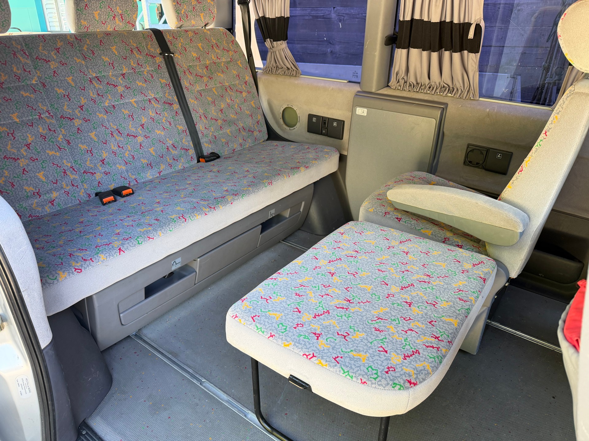 MERCEDES-BENZ Vito F 114 2.3i-16 WESTFALIA-image-13