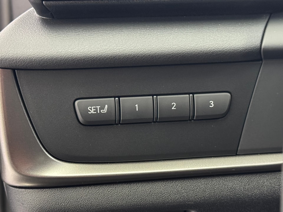 RZ 550e F Sport Direct4
