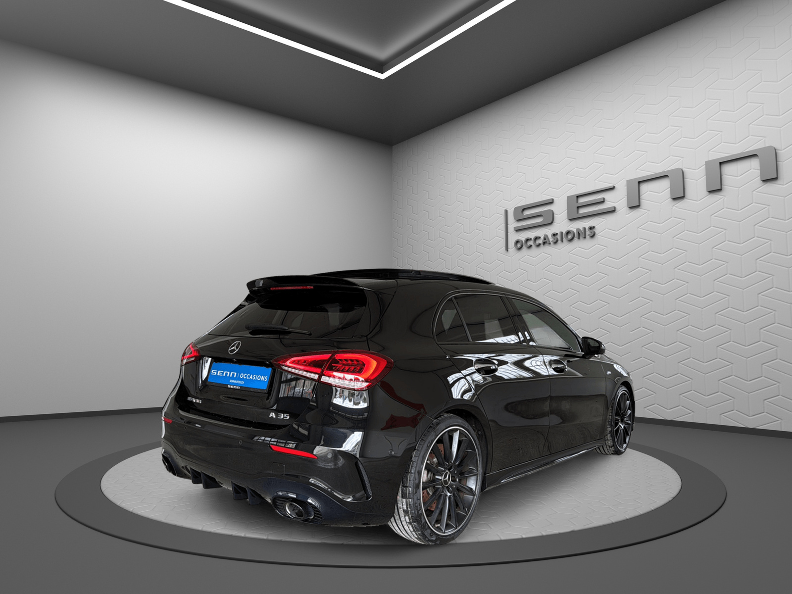 MERCEDES-BENZ A 35 AMG 4Matic Speedshift-image-5