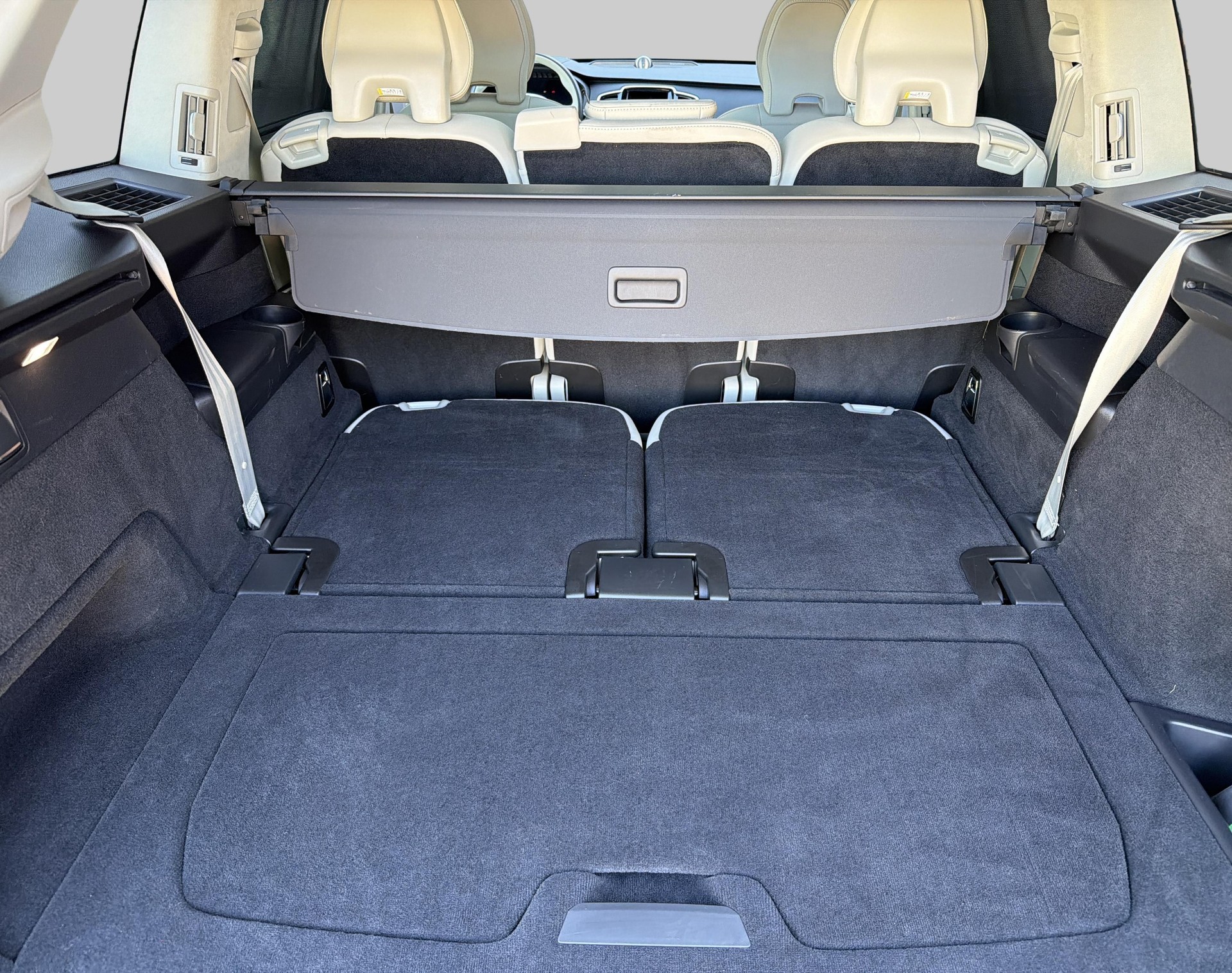 VOLVO XC90 2.0 T8 TE Ultimate Bright-image-13