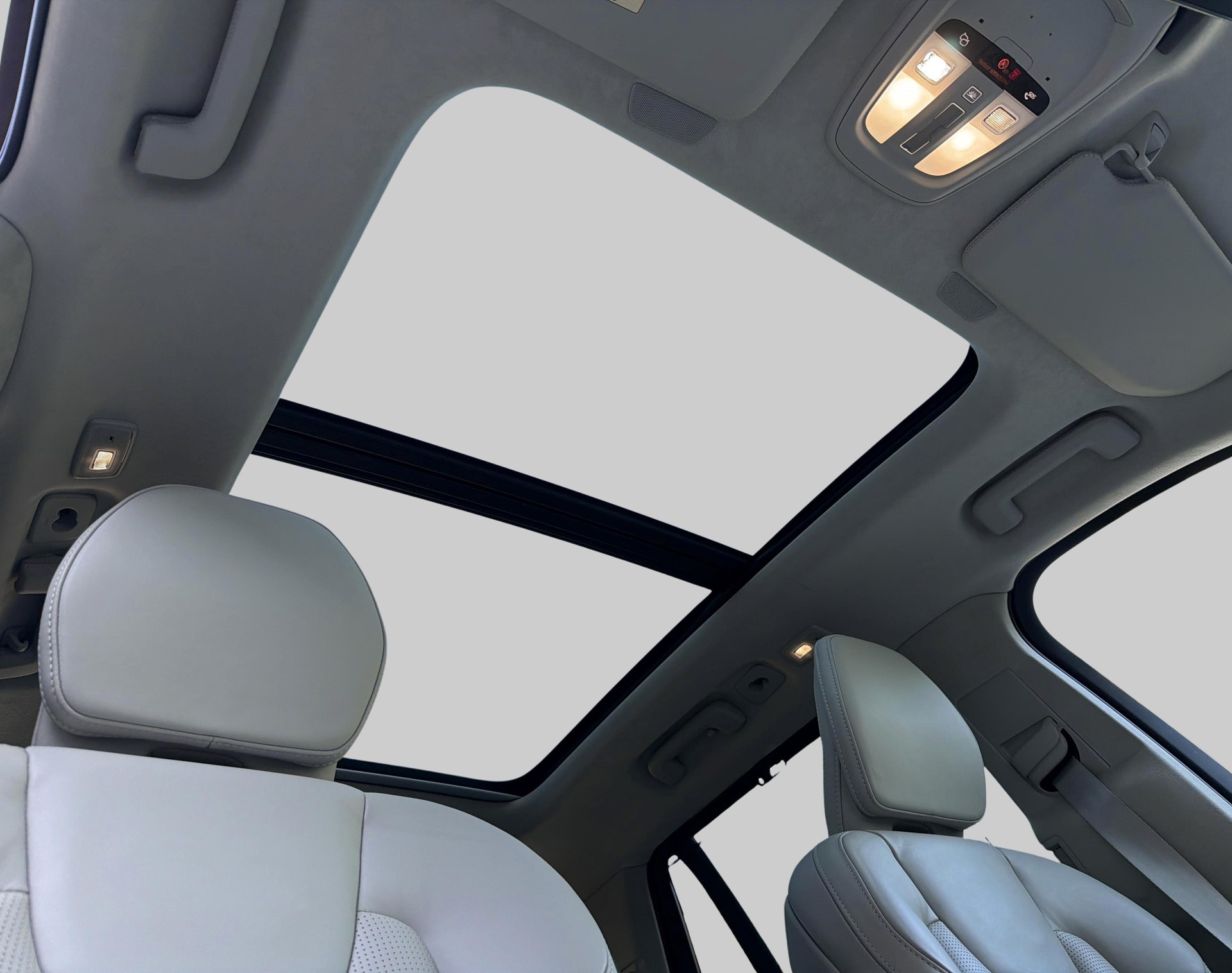 VOLVO XC90 2.0 T8 TE Ultimate Bright-image-18