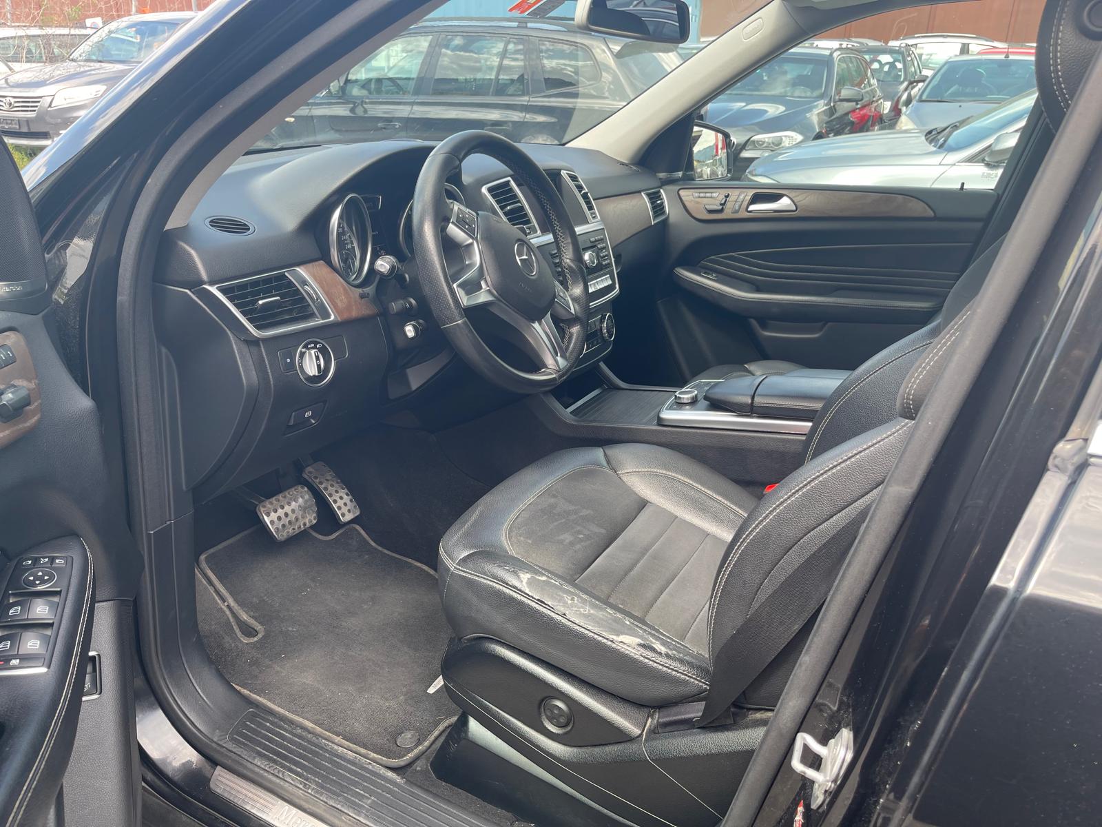 MERCEDES-BENZ ML 350 BlueEfficiency Edition 4Matic 7G-Tronic-image-10