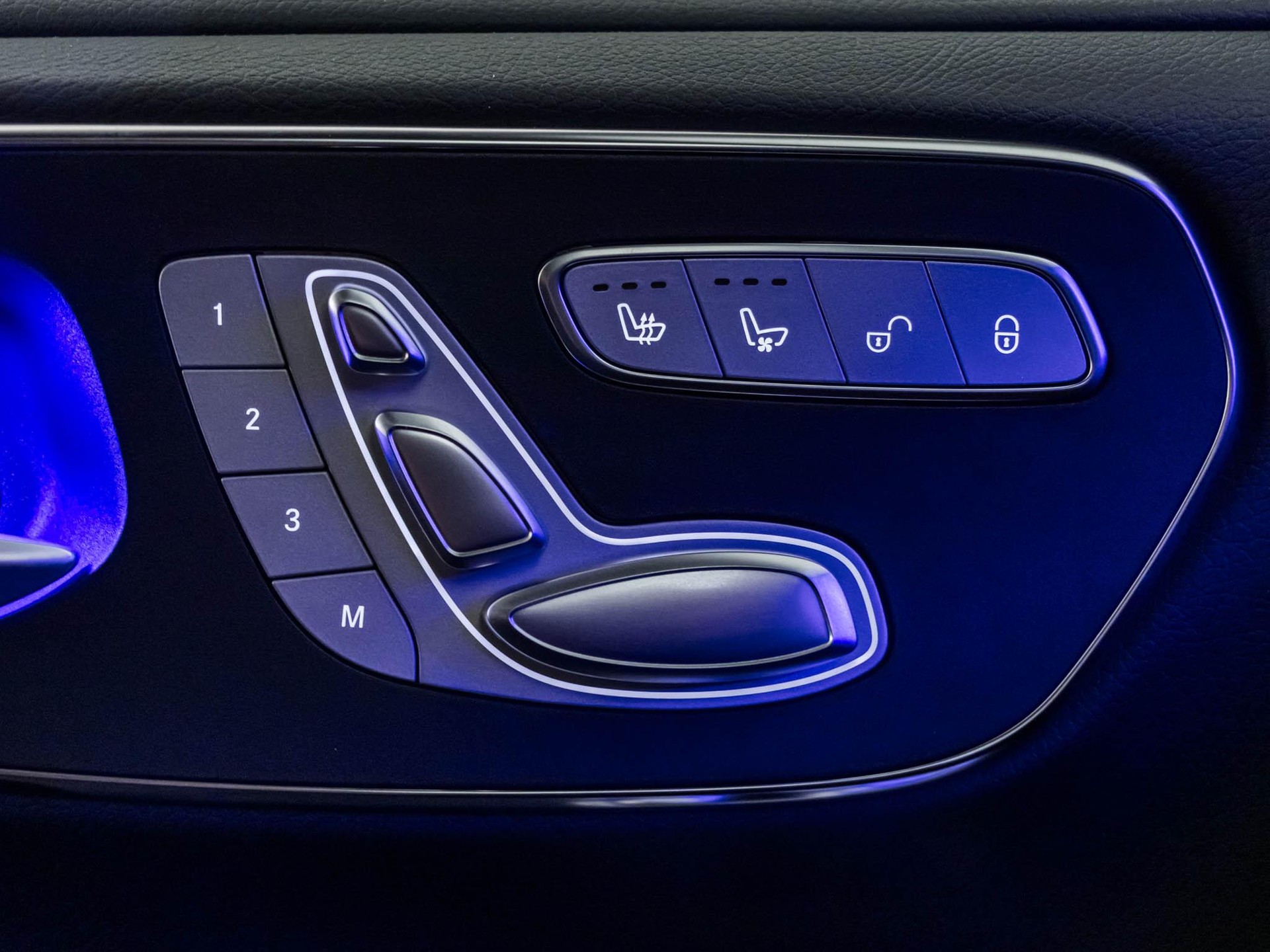 MERCEDES-BENZ V 300 d 4MATIC EXCLUSIVE L-image-13