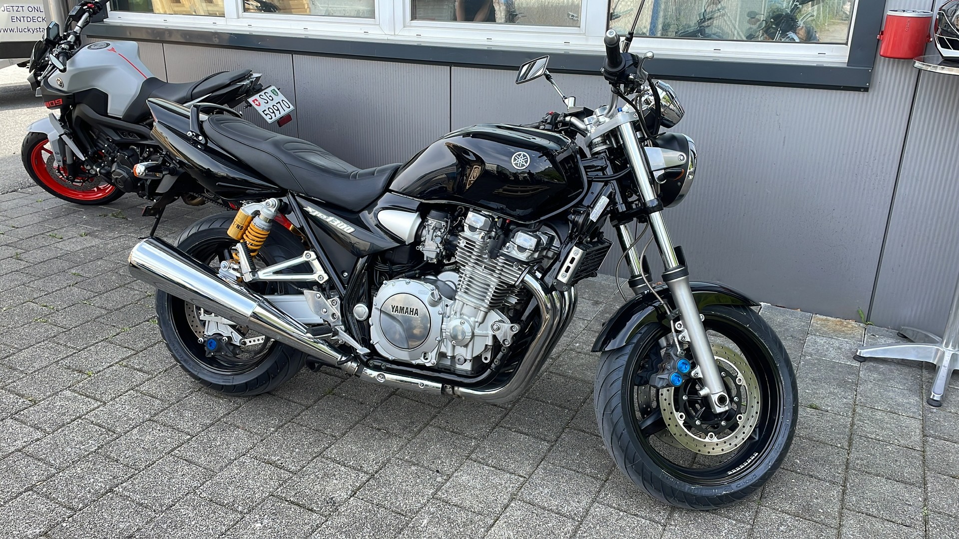 YAMAHA XJR 1300