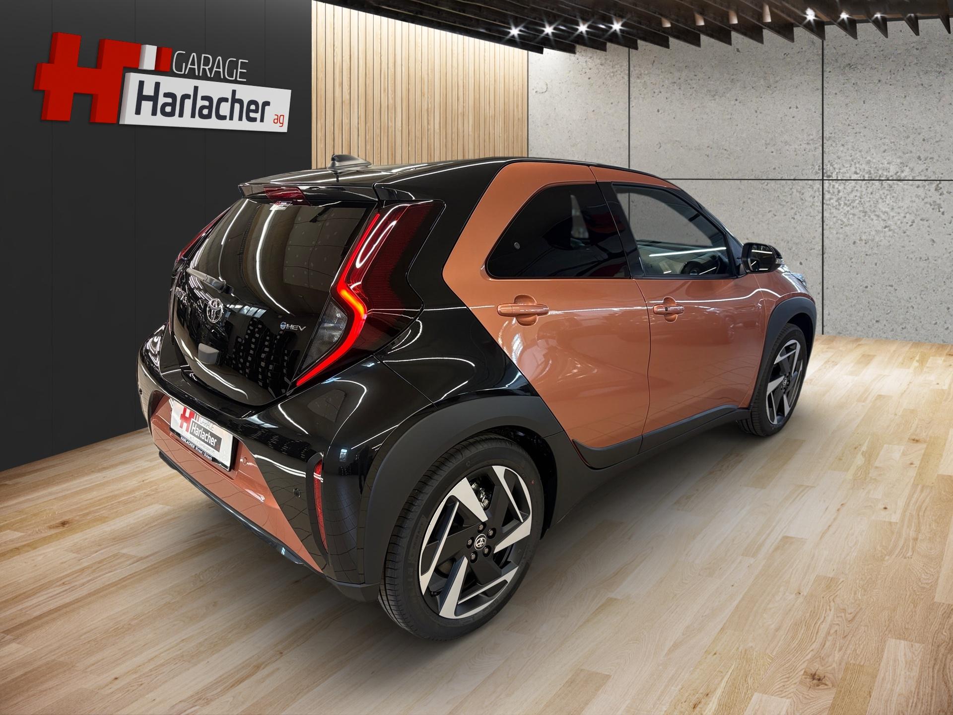 TOYOTA Aygo X 1.5 Style e-CVT-image-4