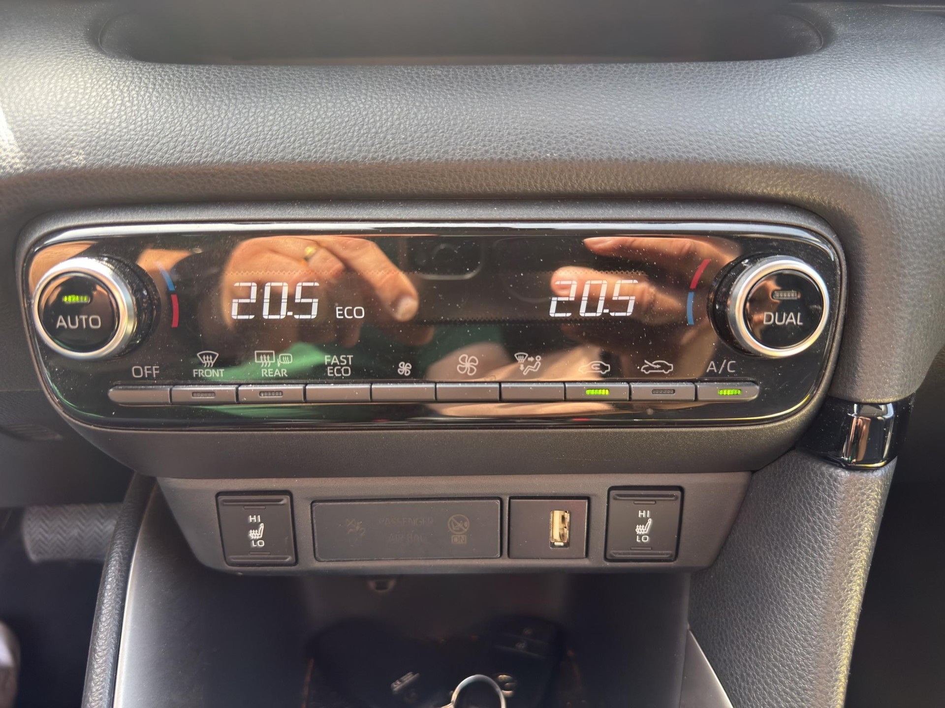 MAZDA 2 1.5 Hybrid Agile-image-18