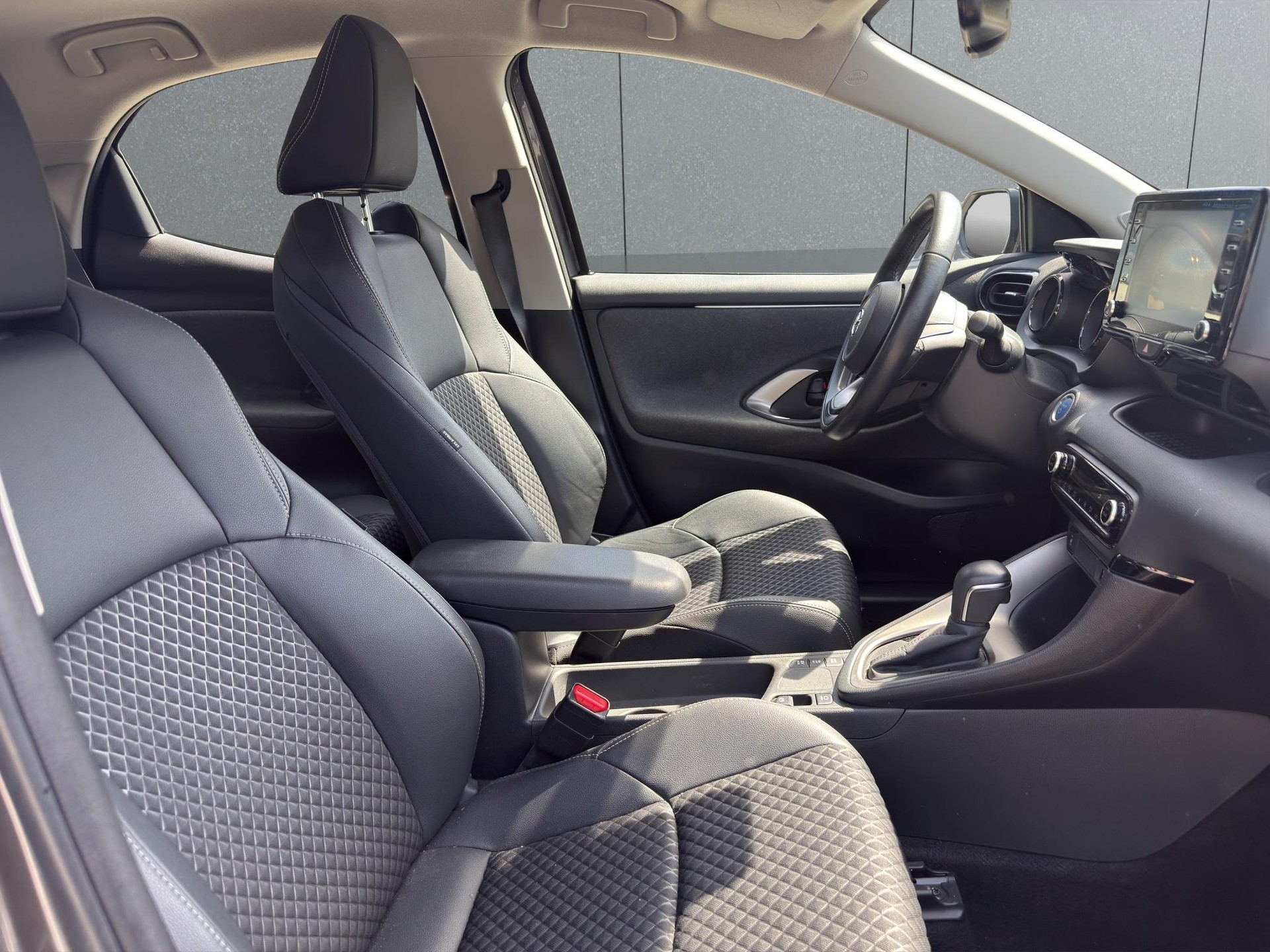 MAZDA 2 1.5 Hybrid Agile-image-15