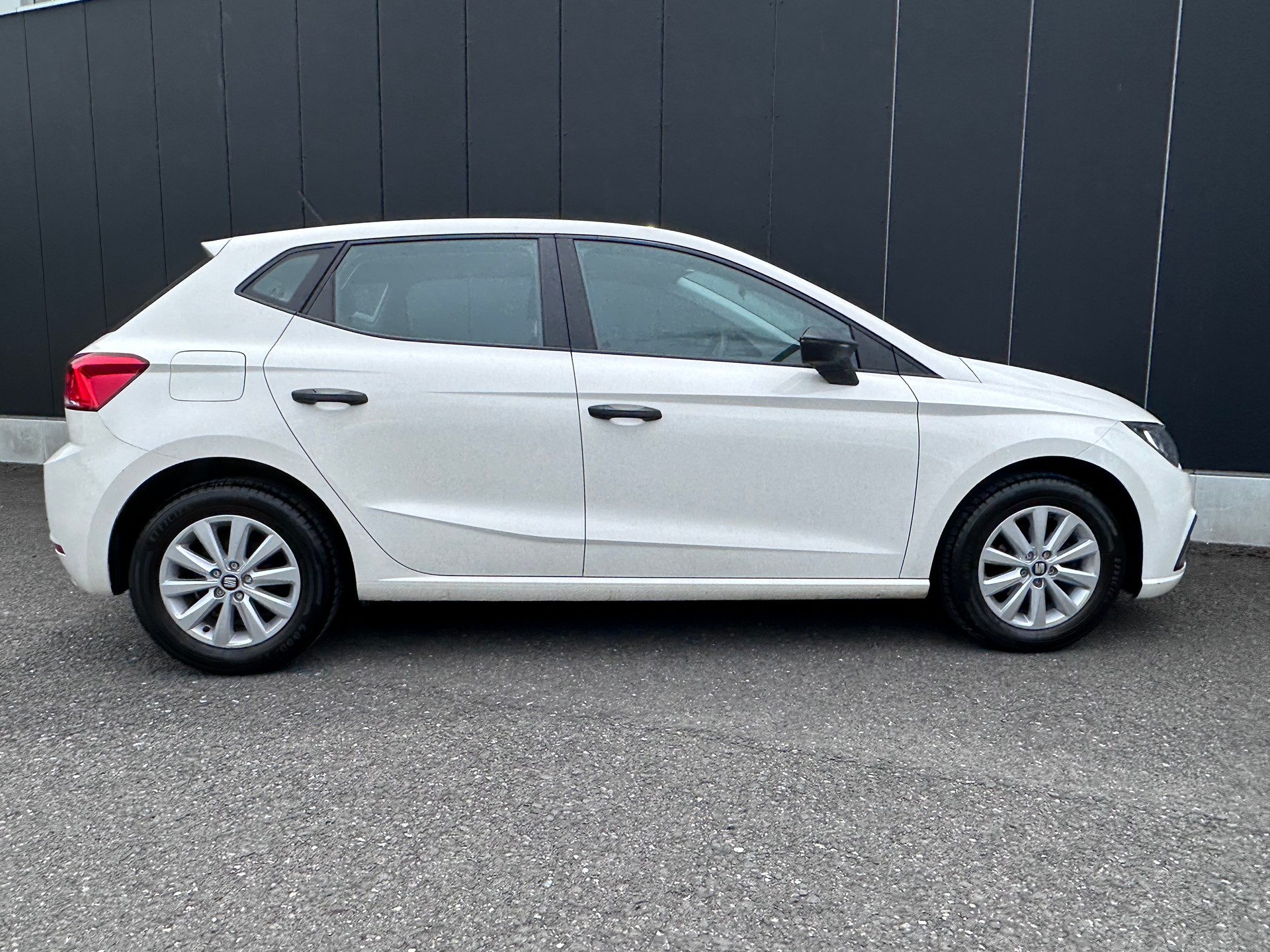 SEAT Ibiza 1.0 EcoTSI Sol-image-4