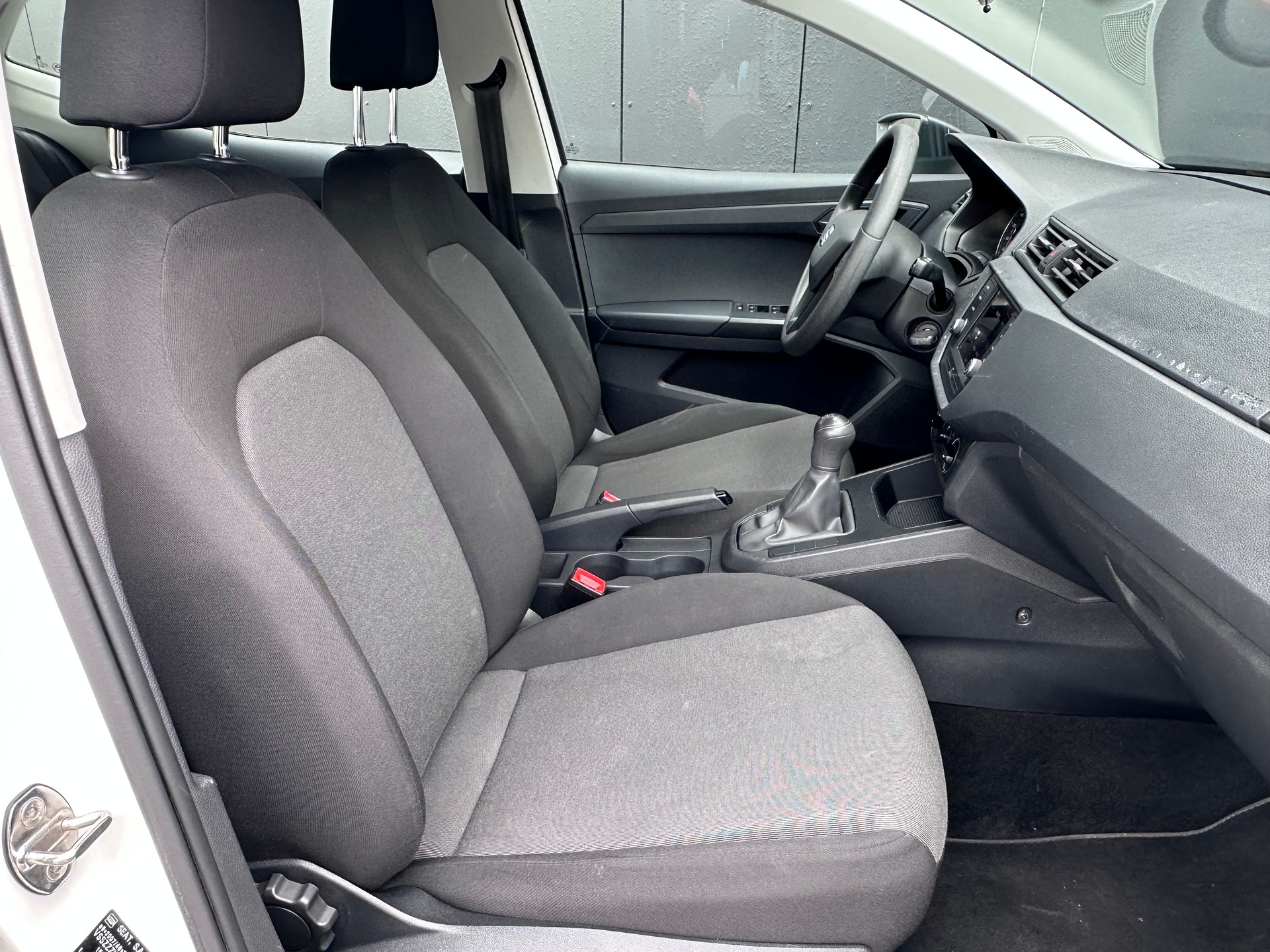 SEAT Ibiza 1.0 EcoTSI Sol-image-5
