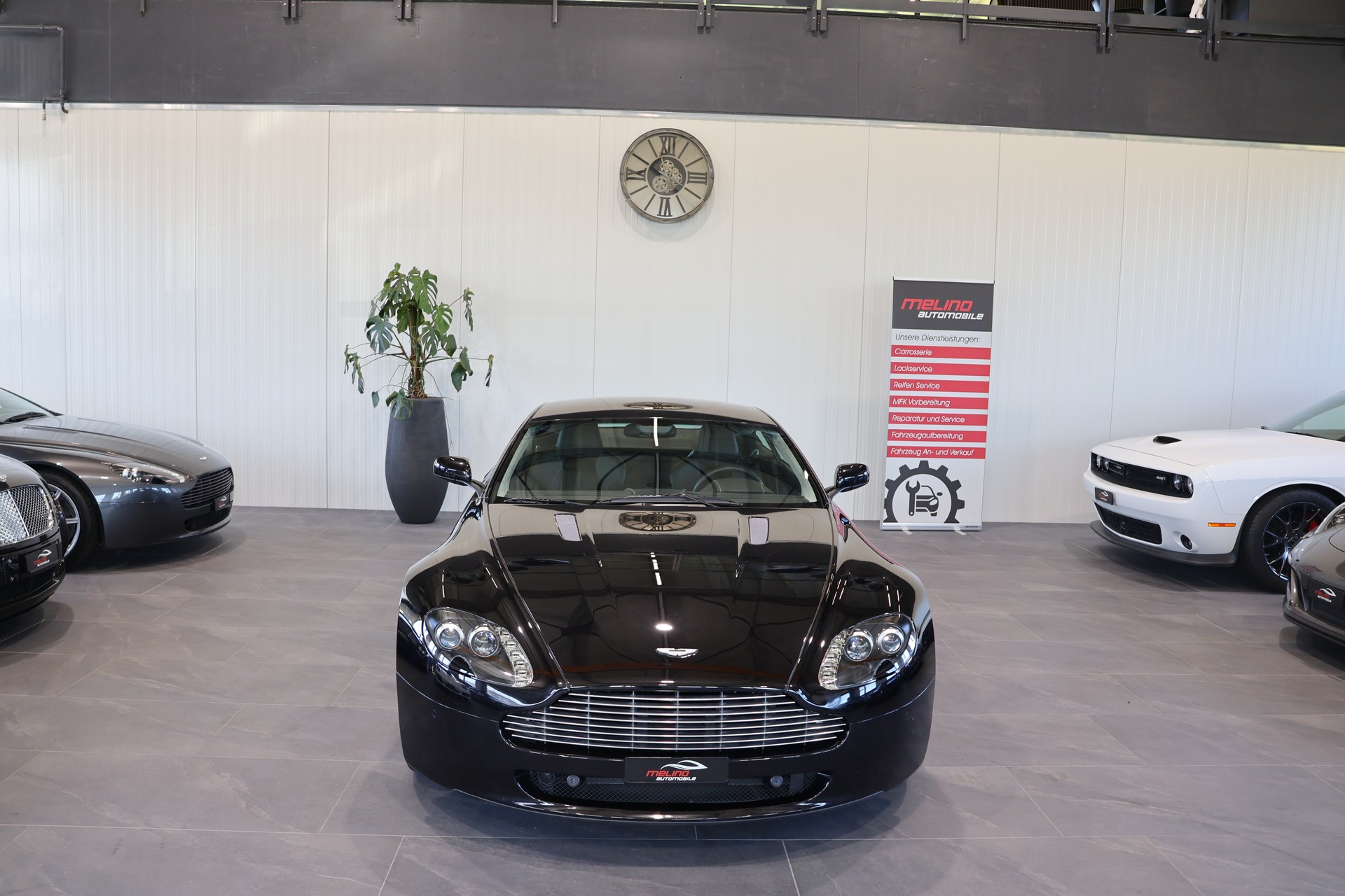 ASTON MARTIN V8 Vantage 4.7 Sportshift-image-2