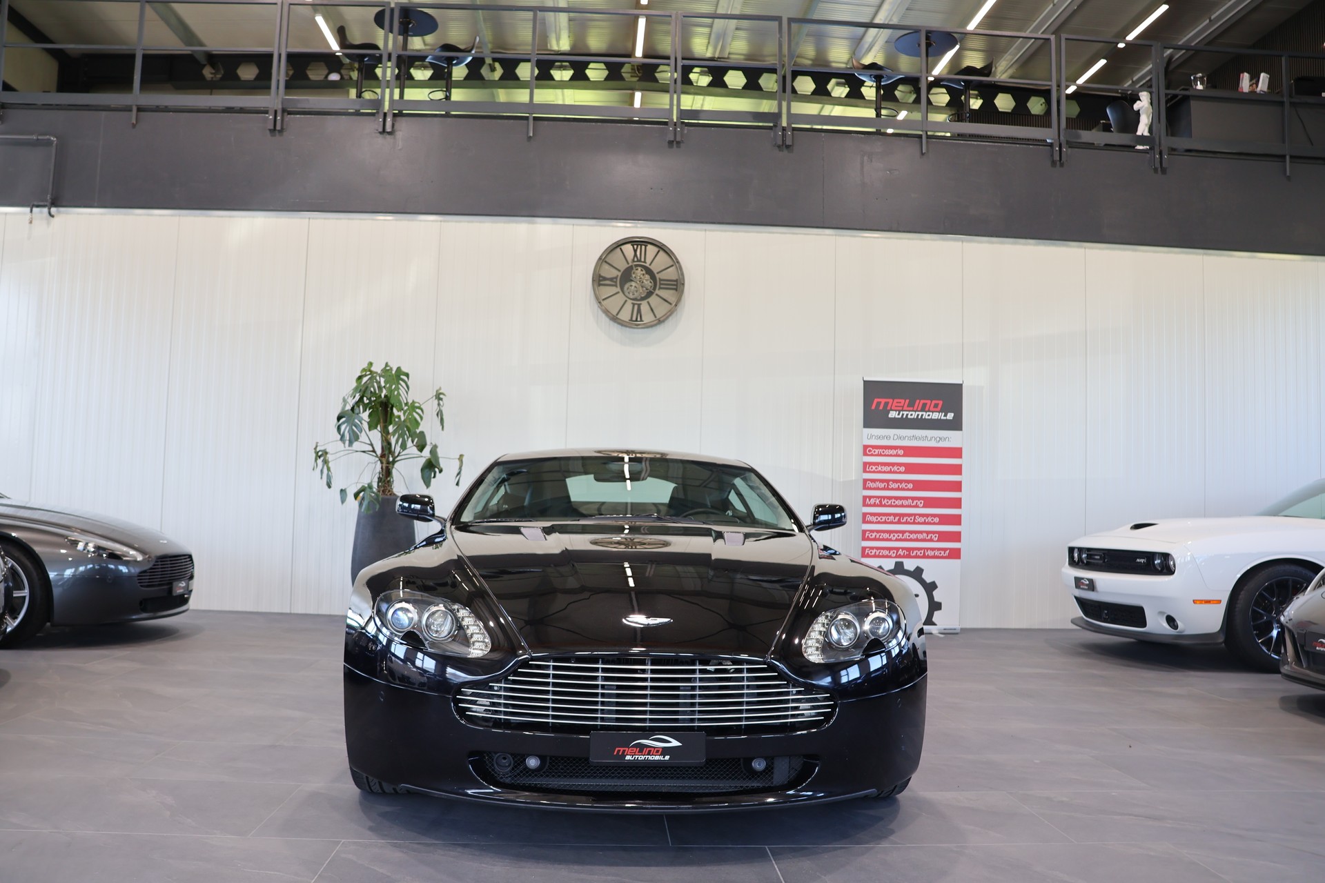 ASTON MARTIN V8 Vantage 4.7 Sportshift-image-3