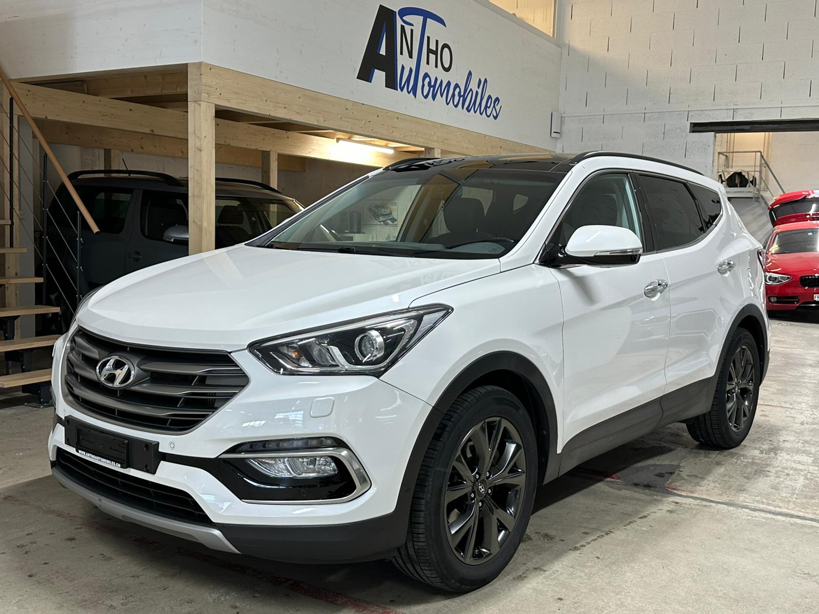 HYUNDAI Santa Fe 2.2 CRDI Amplia 4WD Automatic