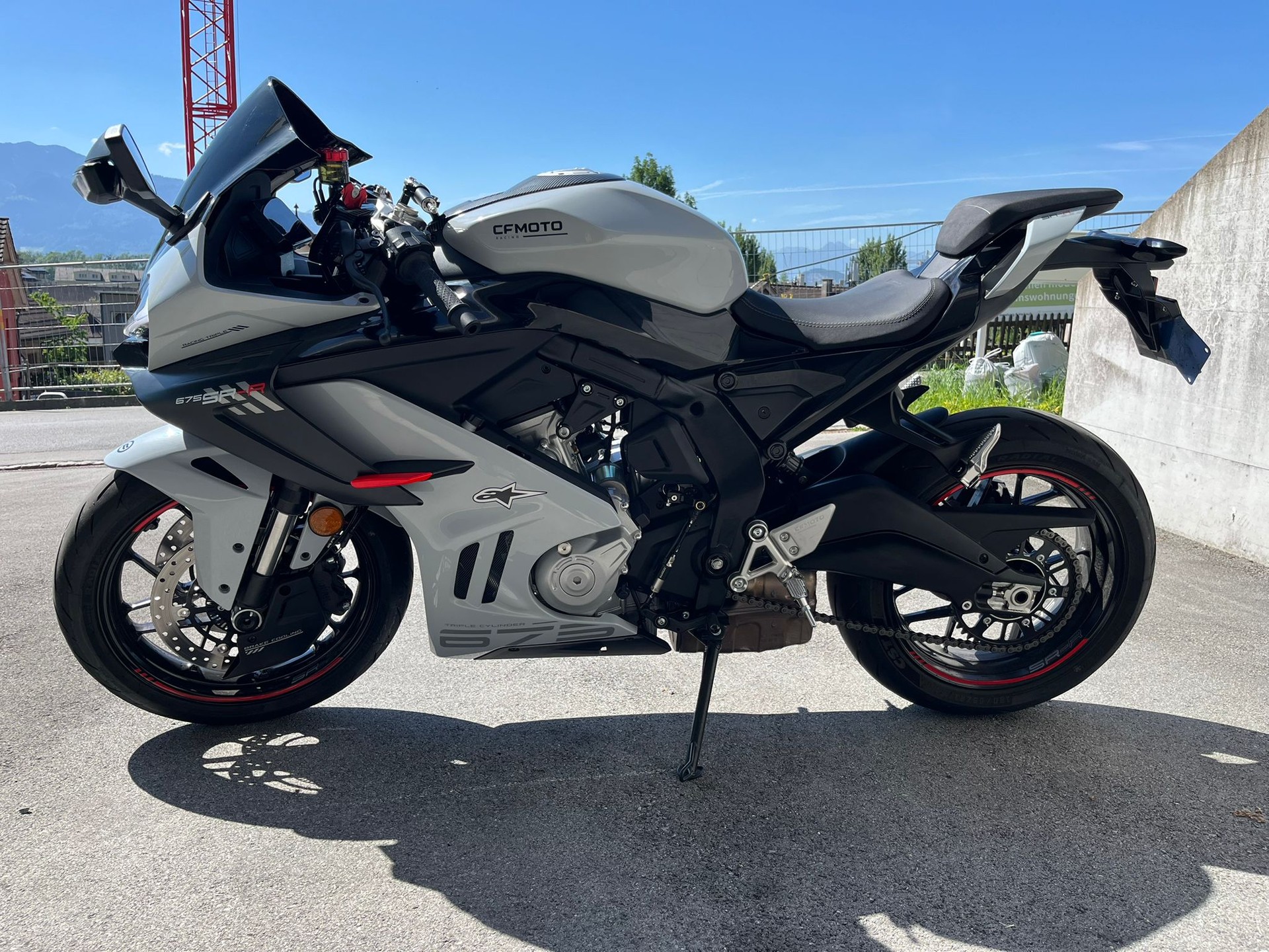 CF MOTO 675 SR-R