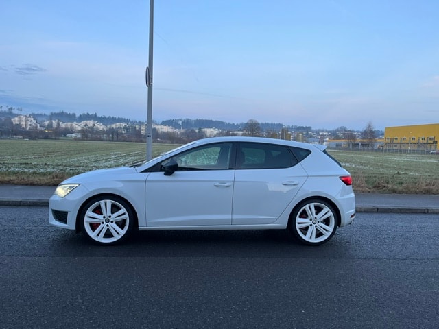 SEAT Leon 2.0 TSI Cupra 290-image-8