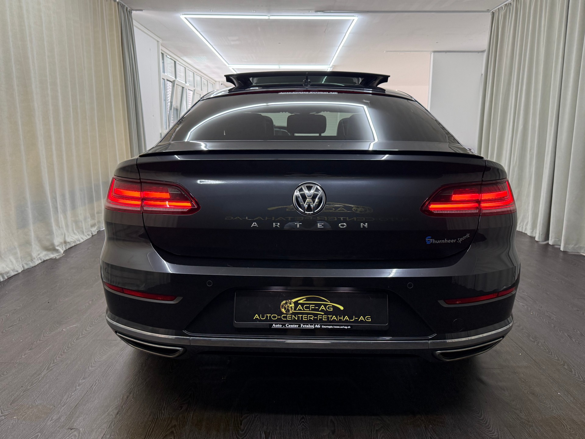 VW Arteon 2.0 TSI BMT R-Line 4Motion DSG-image-4