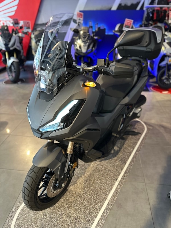 HONDA ADV 350