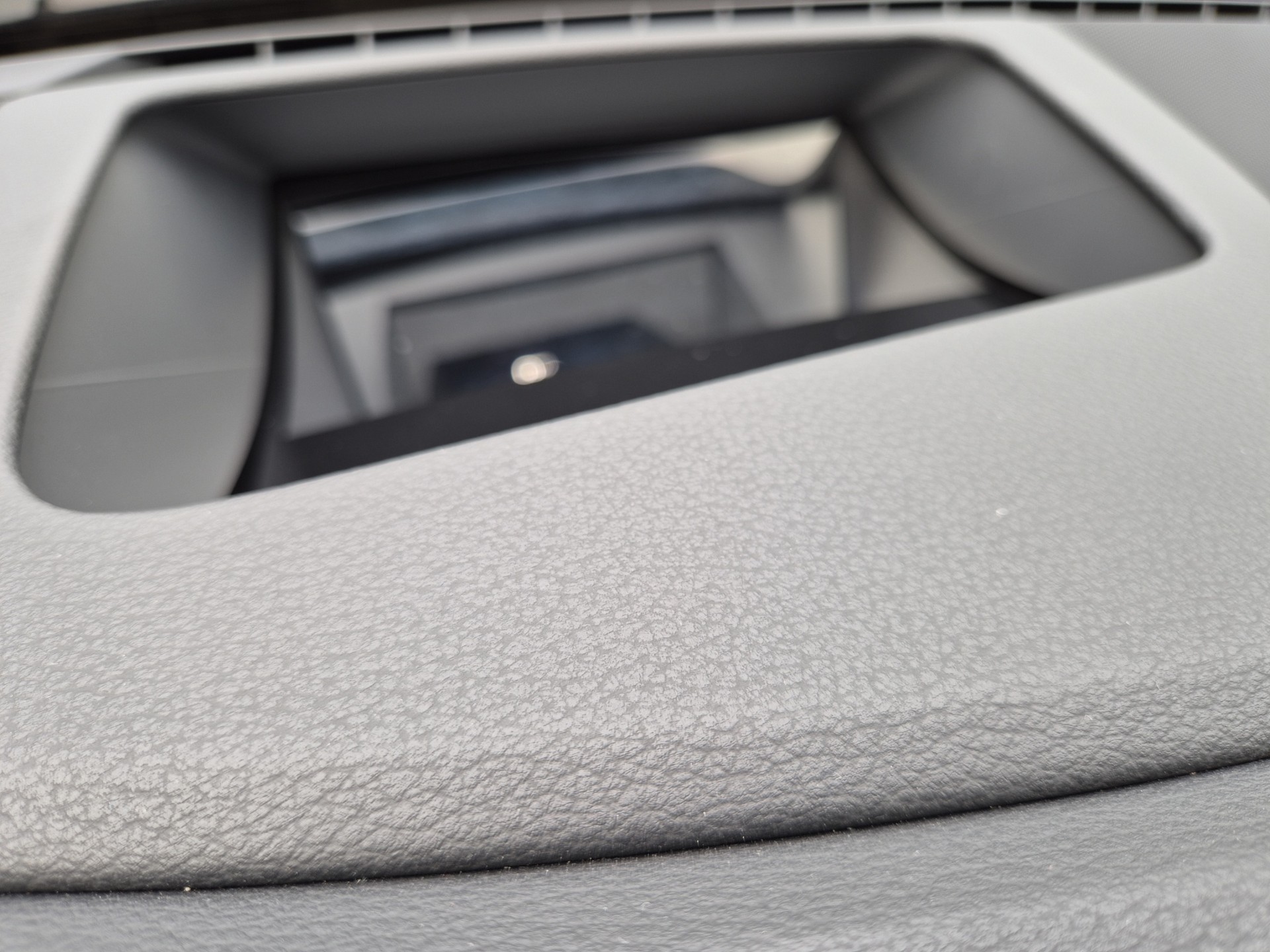 AUDI A8 50 TDI quattro tiptronic-image-12