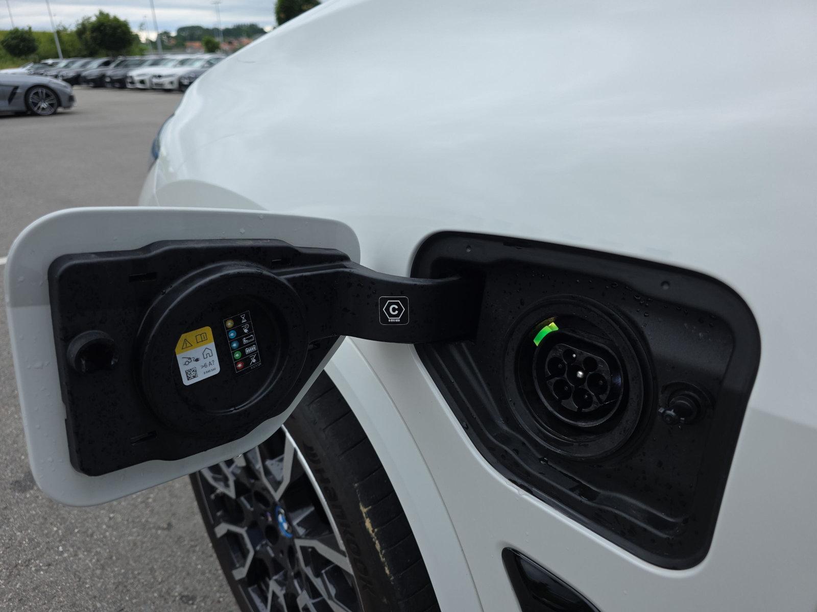 BMW X5 xDrive 50e M Sport (CH) AHK 2.7T-image-48